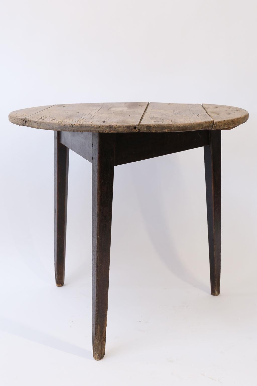 English Pine Cricket Table 7