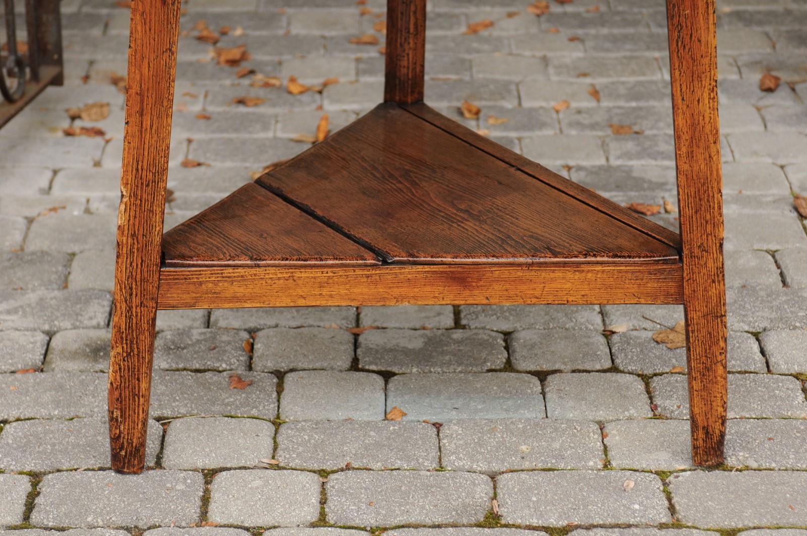 Rustic English Pine Cricket Table with Circular Top and Triangular Shelf, circa 1870