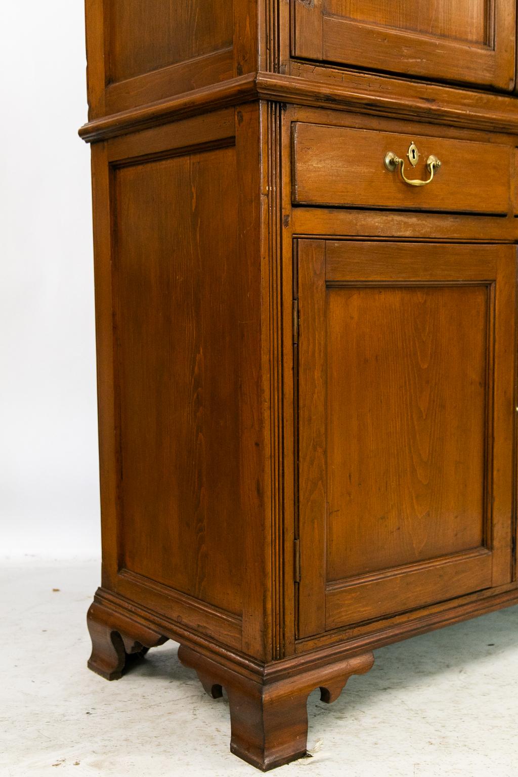 Armoire anglaise en pin anglais en vente 5