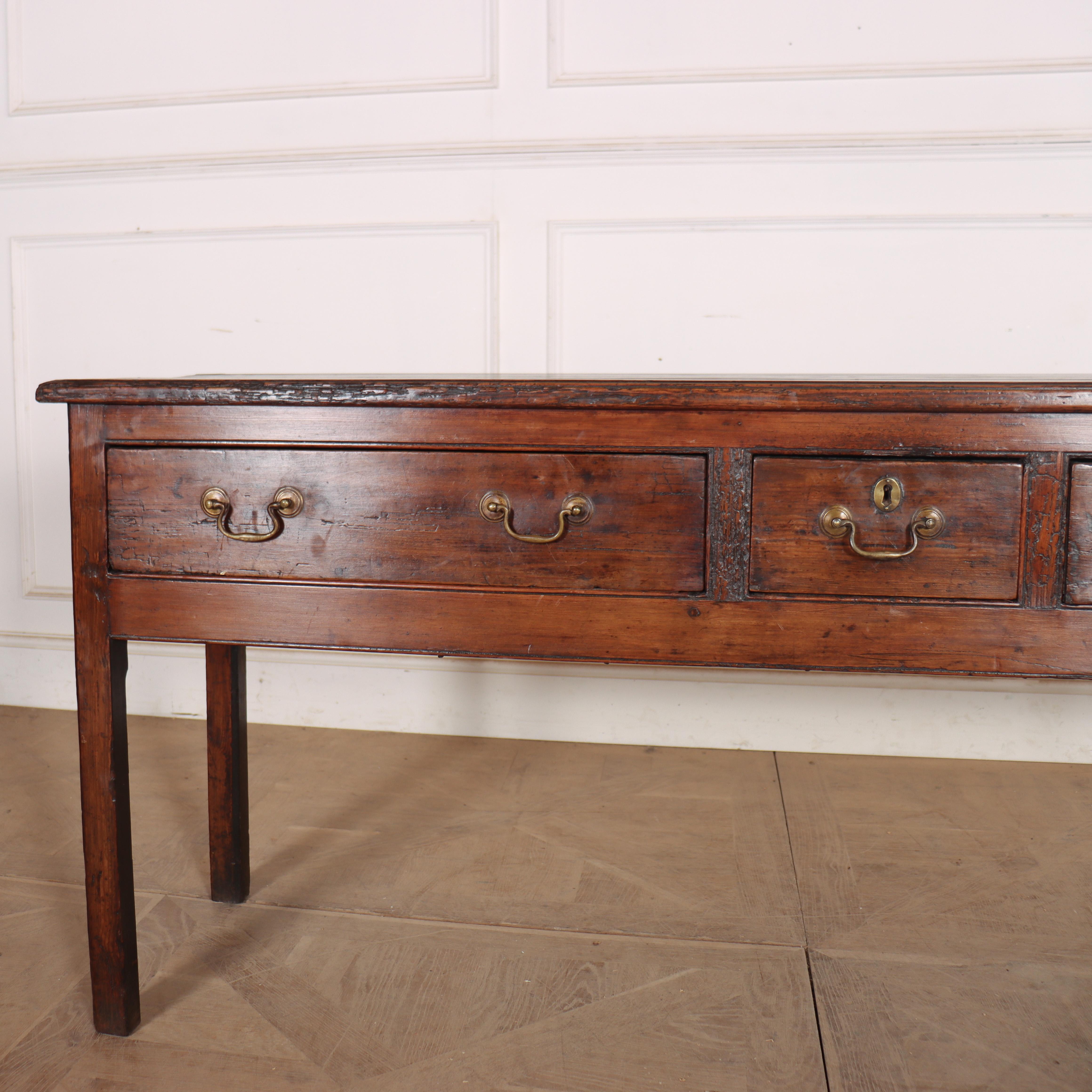 Good 18th century English three drawer patinated pine dresser base. 1780. 


Code: 8958

Dimensions:
W: 70