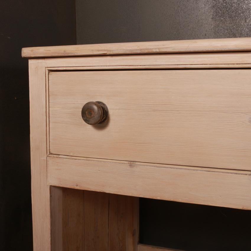 English Pine Dresser Base / Sideboard In Good Condition In Leamington Spa, Warwickshire