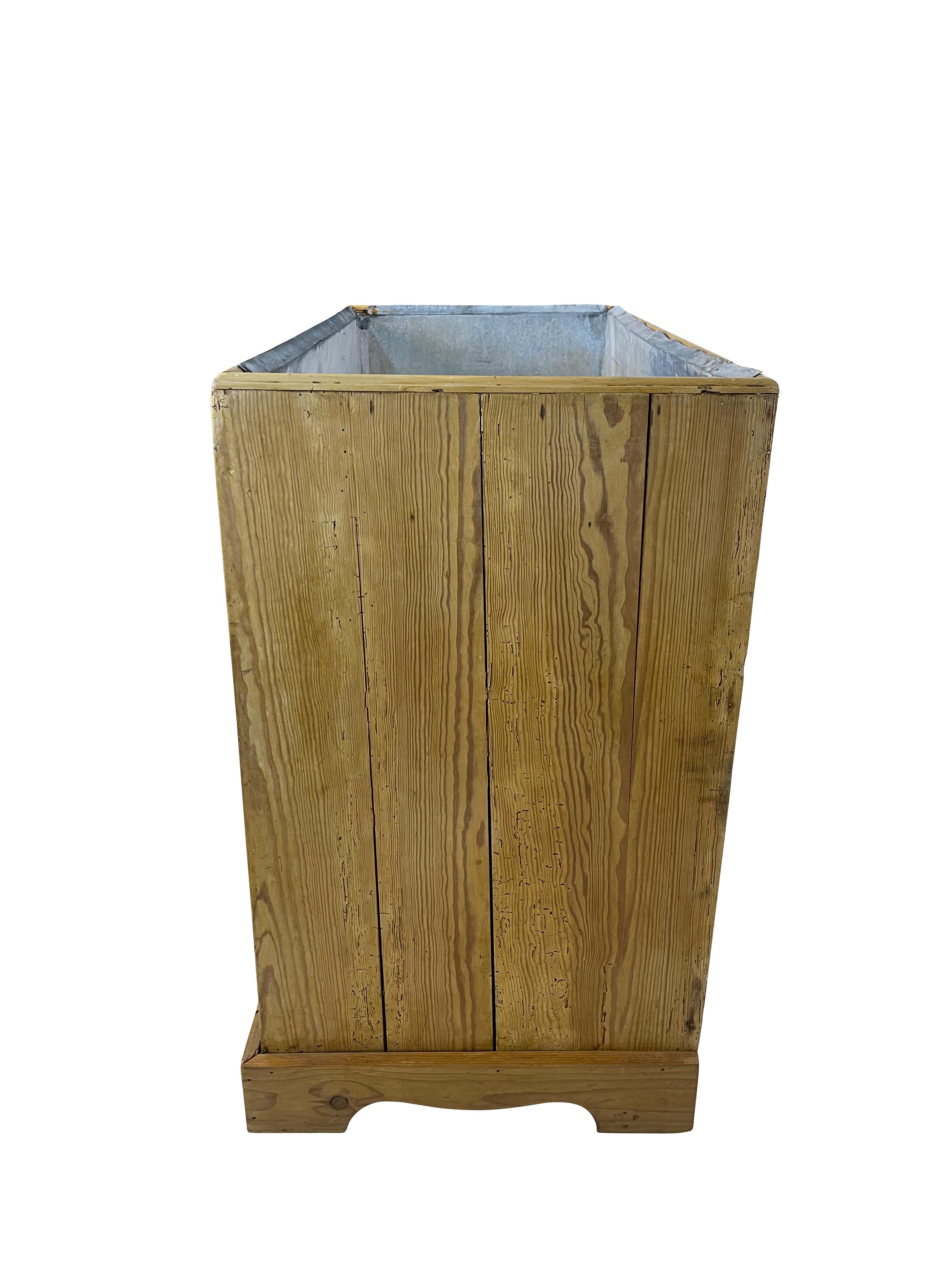English Pine Dry Sink/ Plant Stand with Zinc Liner 9