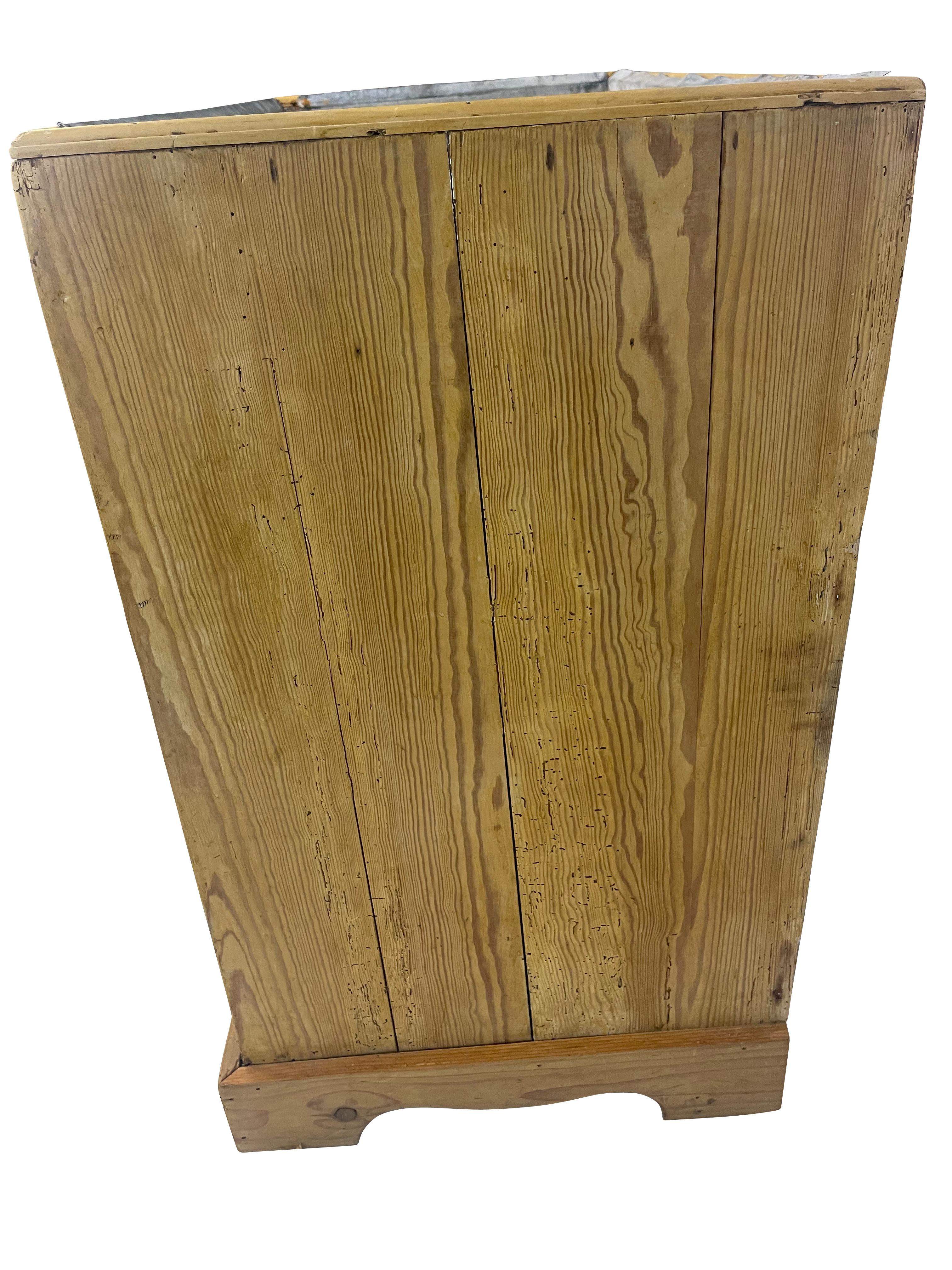 English Pine Dry Sink/ Plant Stand with Zinc Liner 3