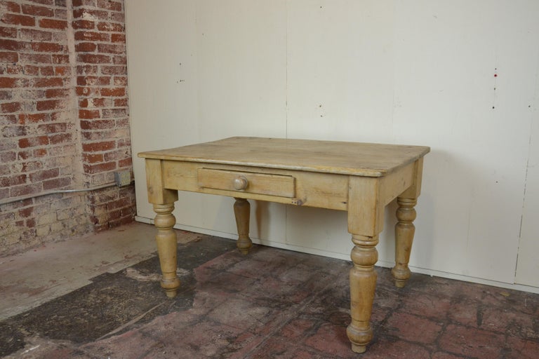 English Pine Kitchen Table, 1850s For Sale at 1stDibs