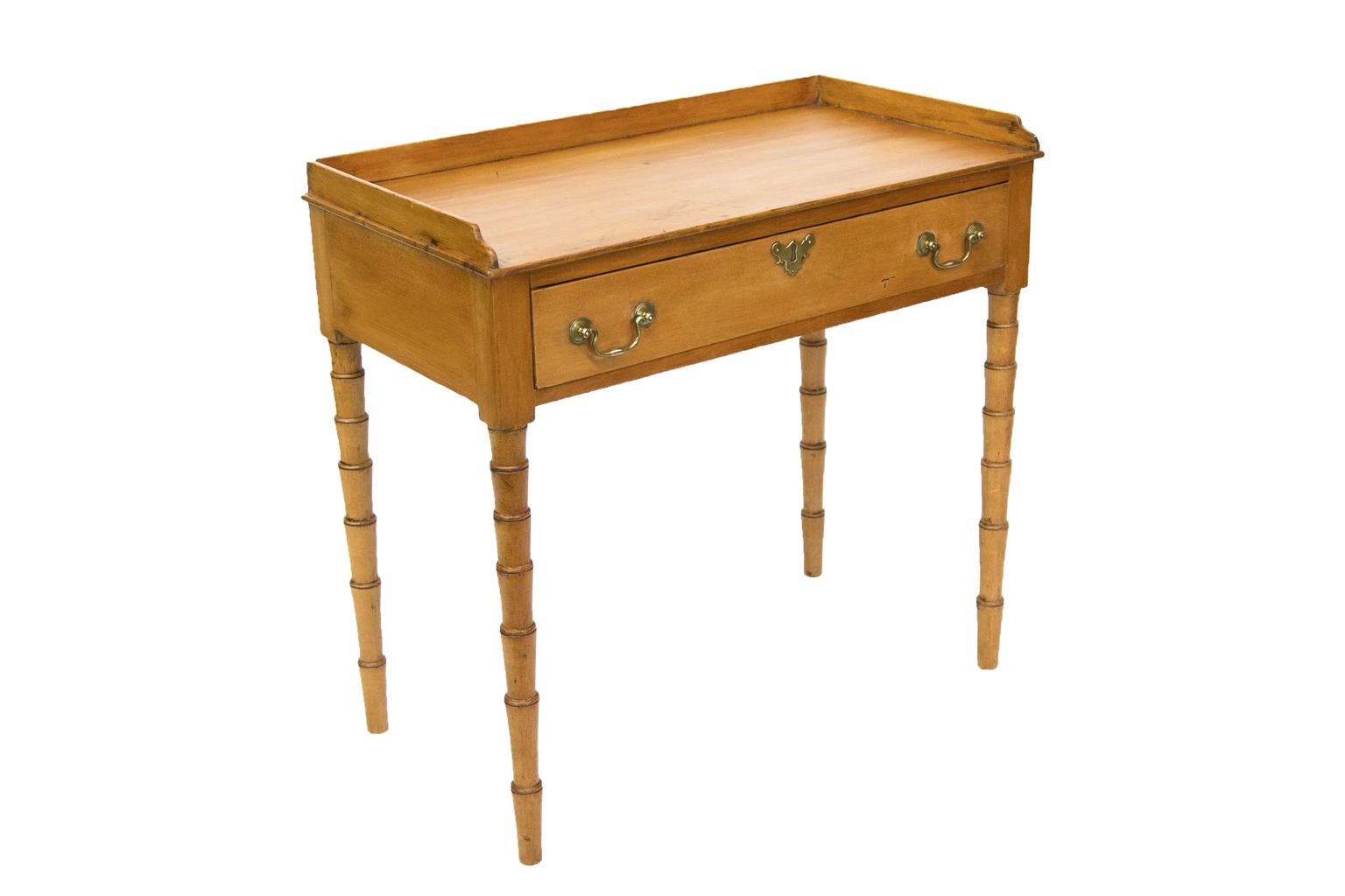 English Pine One-Drawer Faux Bamboo Table 3