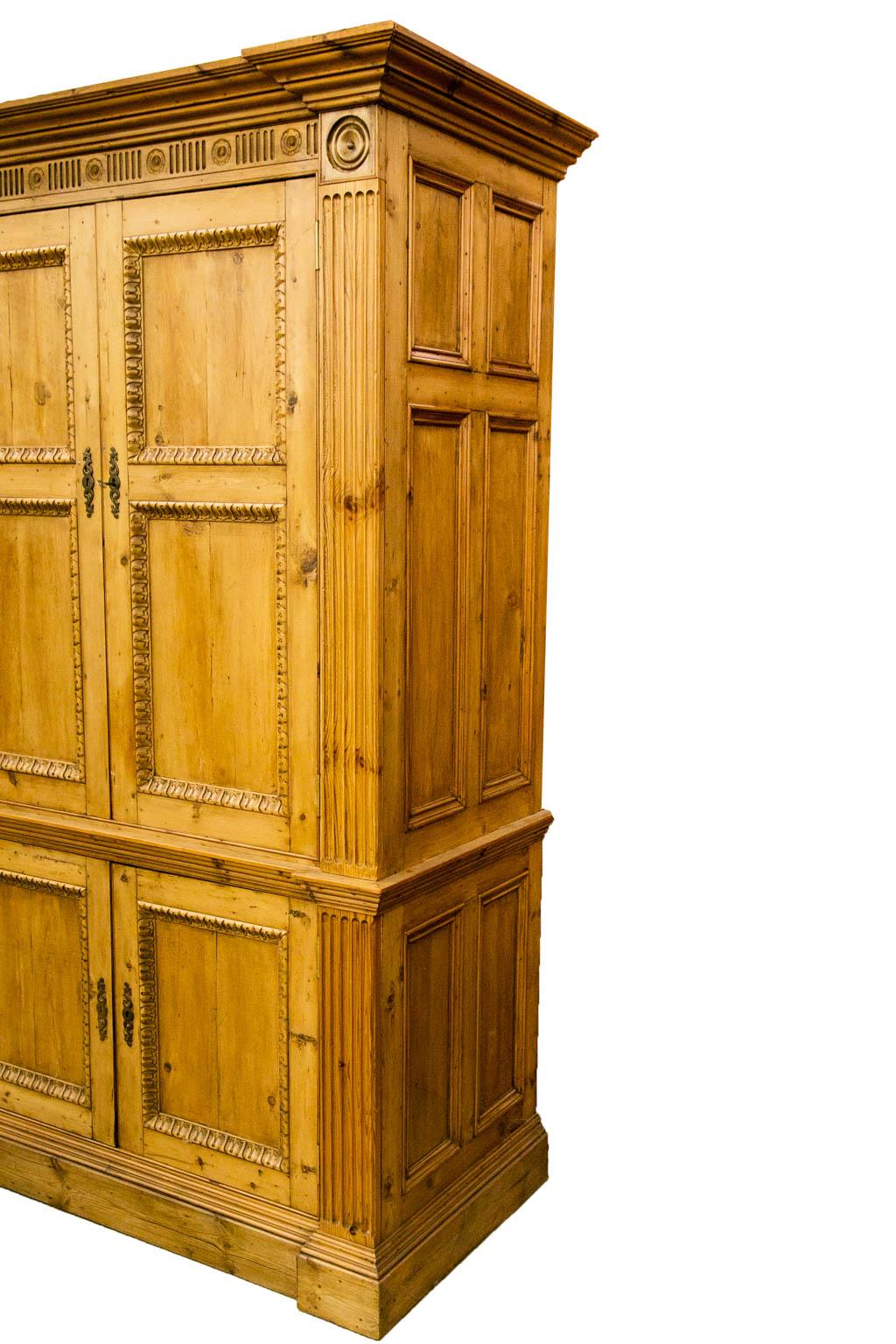 English Pine Press Cupboard  For Sale 3