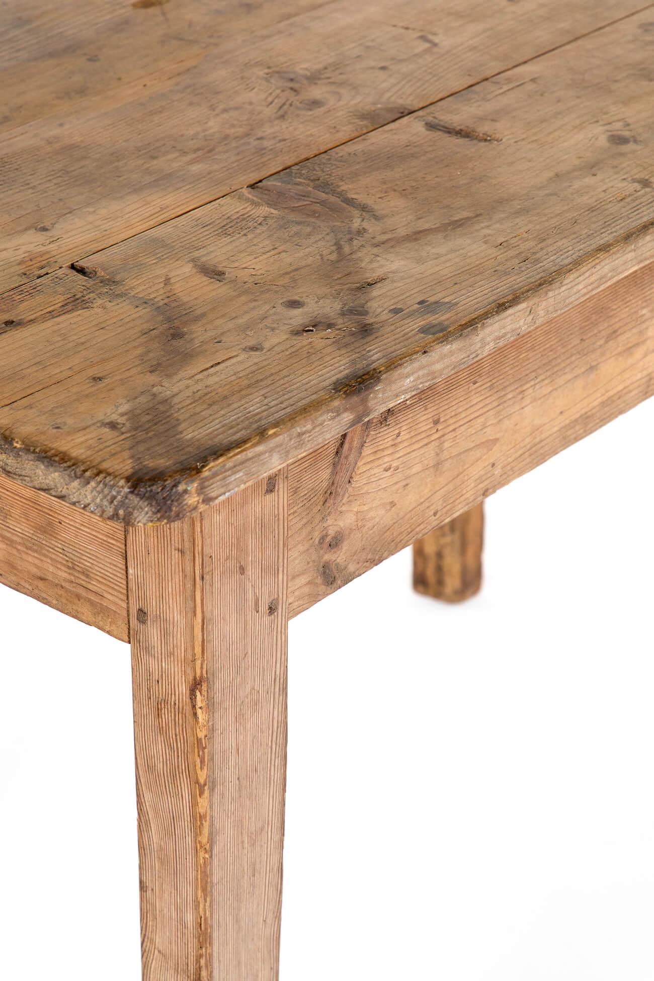 English Pine Side Table For Sale 1