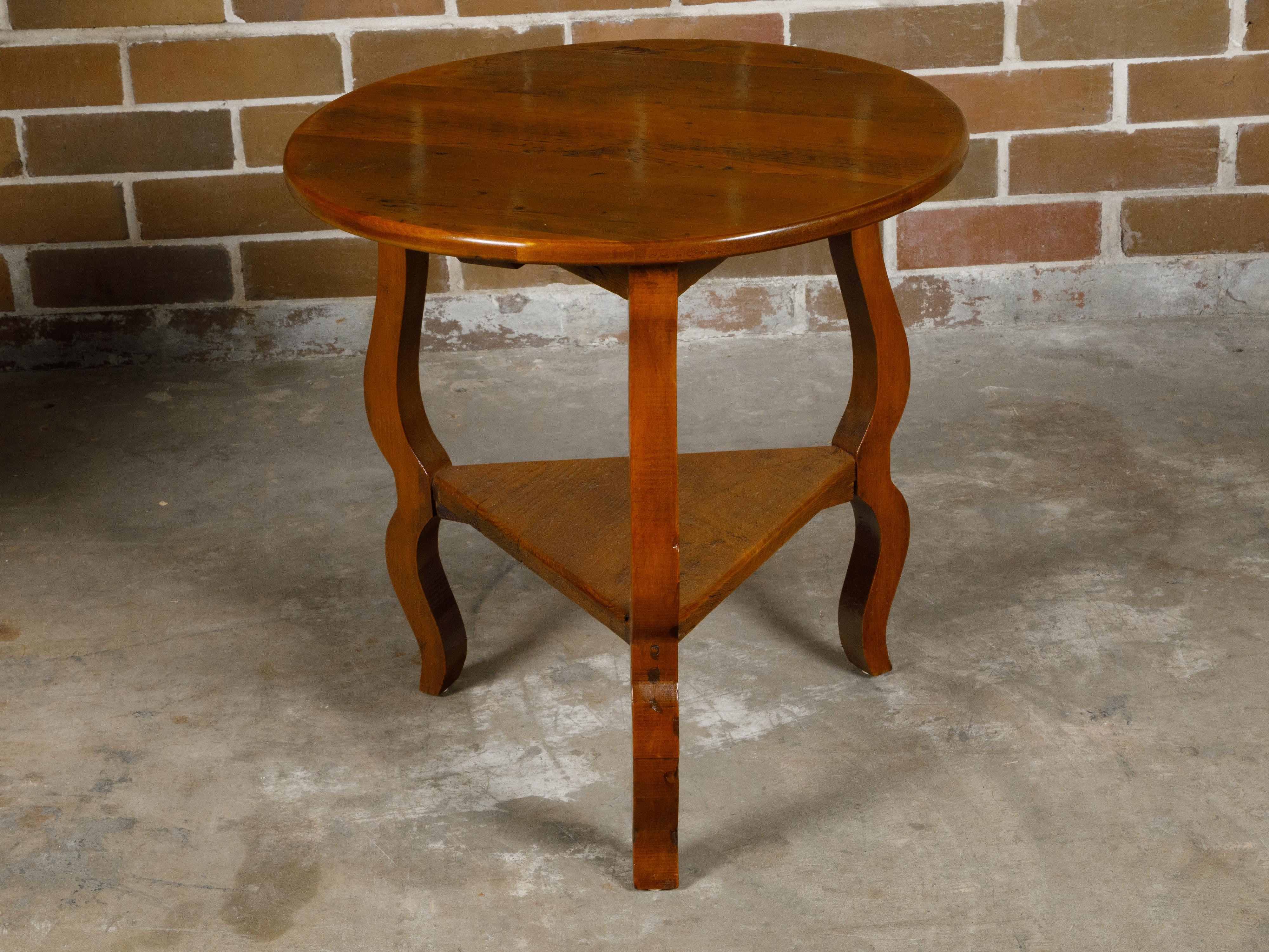 English Pine Side Table with Circular Top, Curving Legs and Triangular Shelf For Sale 8
