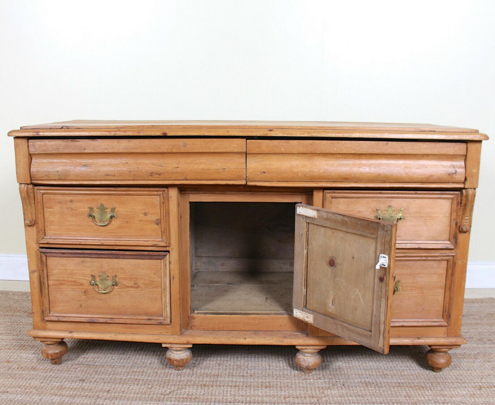 English Pine Sideboard Dresser Base Large Arts & Crafts Country Farm Rustic In Good Condition In Newcastle upon Tyne, GB