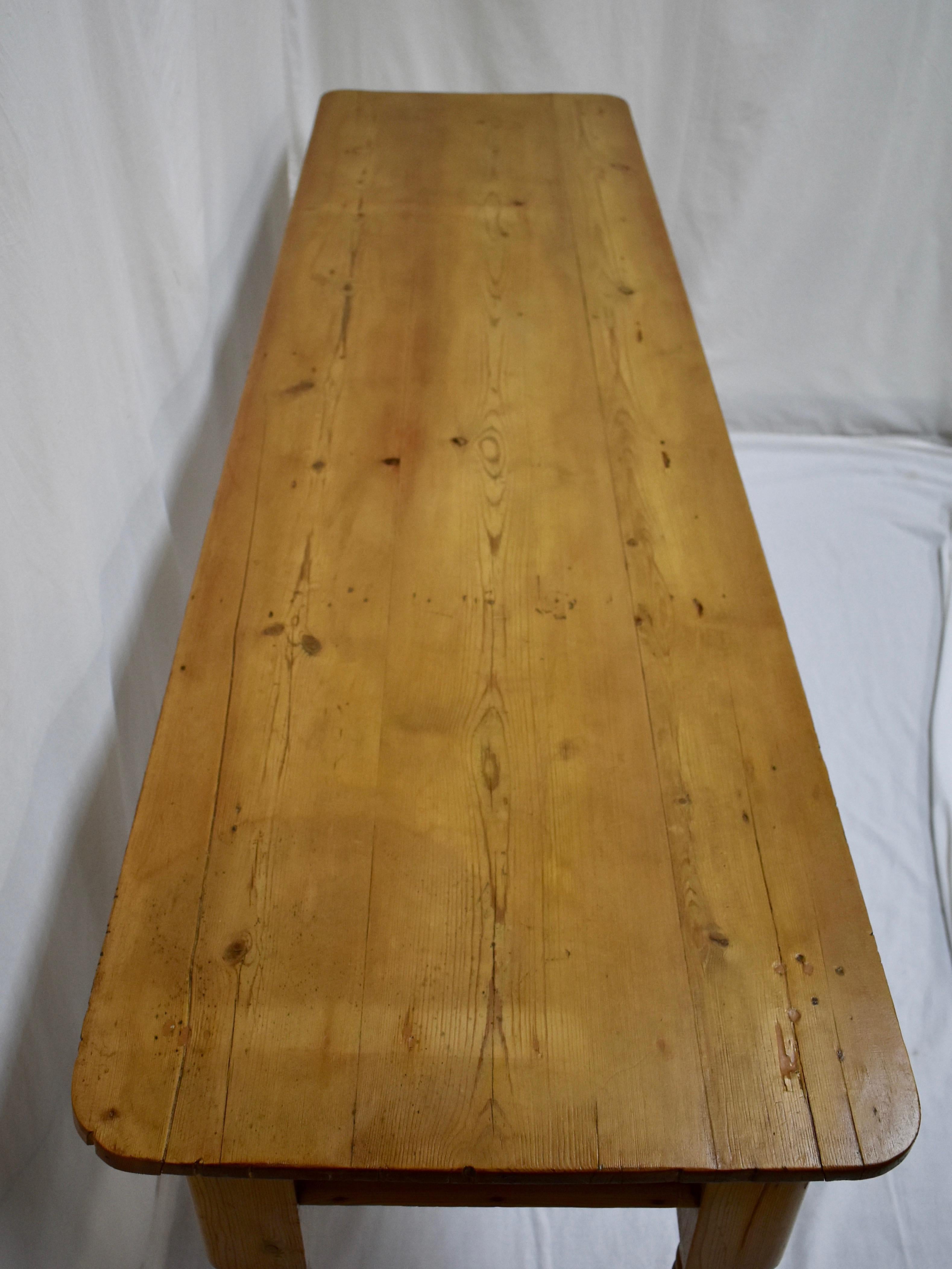 English Pine Turned Leg Side Table 6