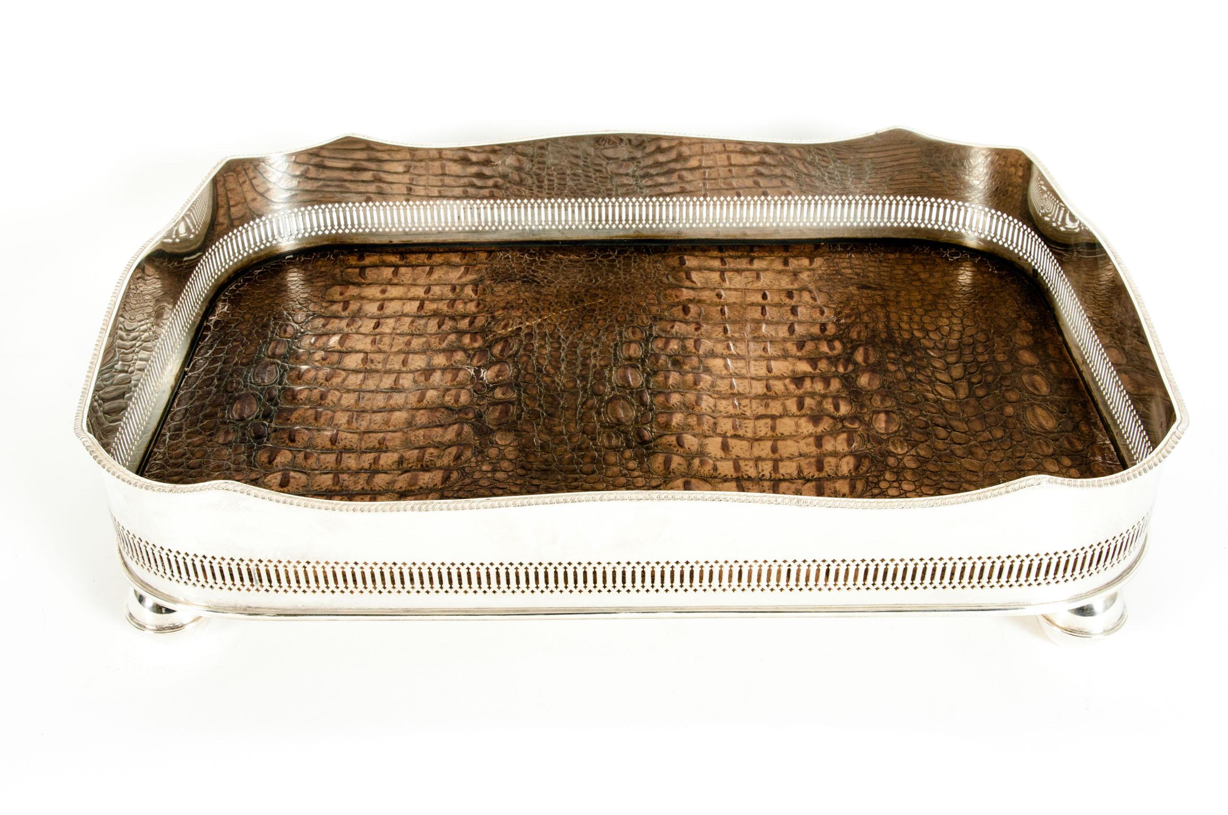 20th Century English Plated High Bordered Frame / Crocodile Interior Barware Tray For Sale