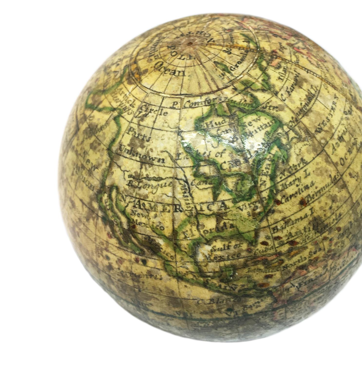 English Pocket Globe, London, Circa 1775-1798 In Good Condition For Sale In Milano, IT