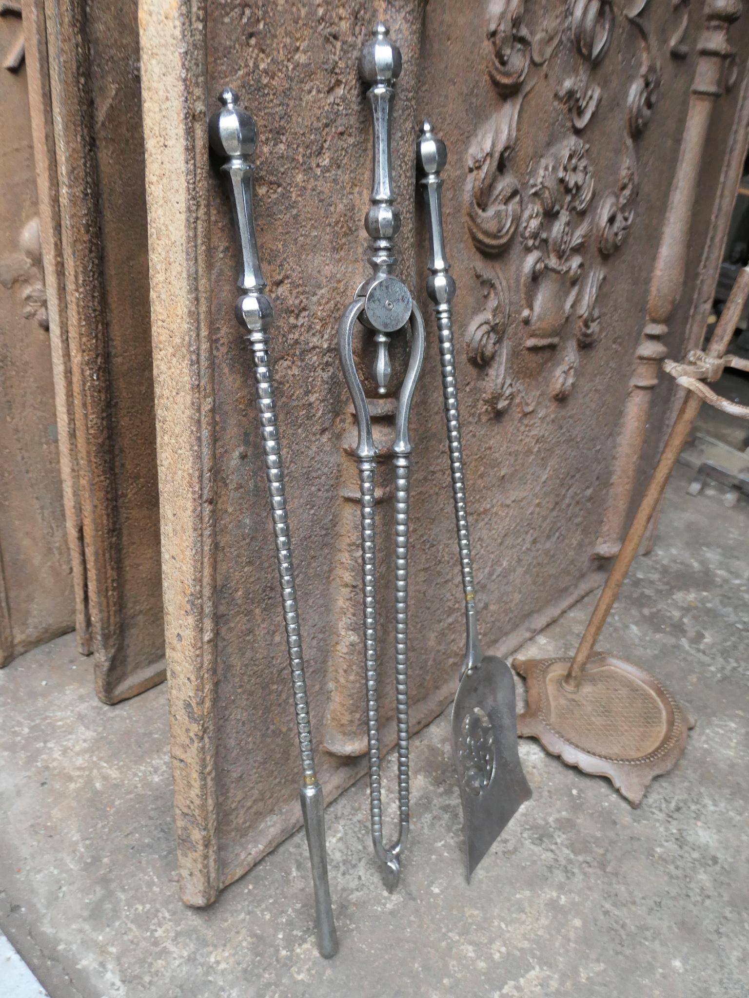 English Polished Steel Georgian Fireplace Tool Set, 18/19th C. For Sale 6