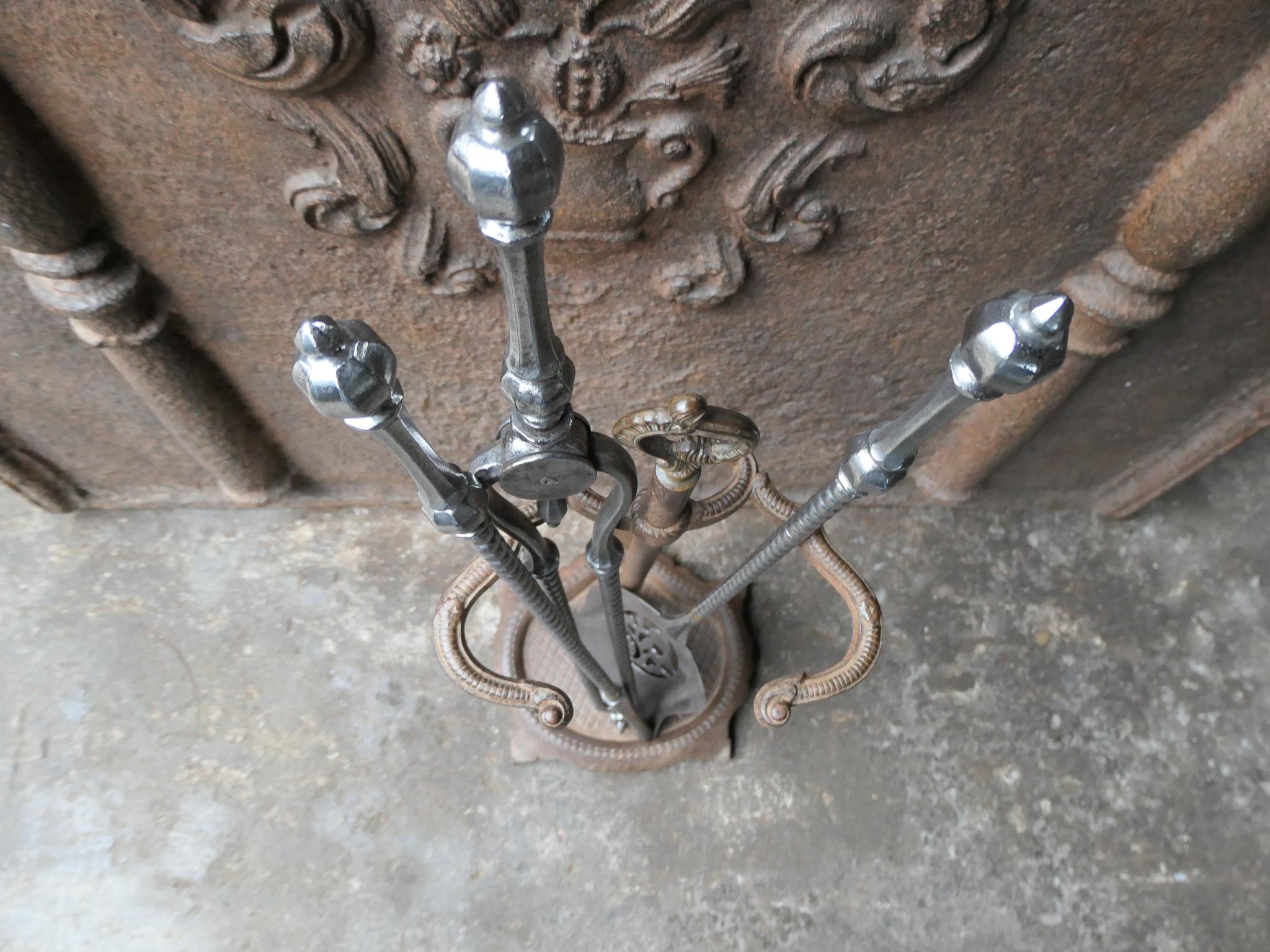 19th Century English Polished Steel Georgian Fireplace Tool Set, 18/19th C. For Sale