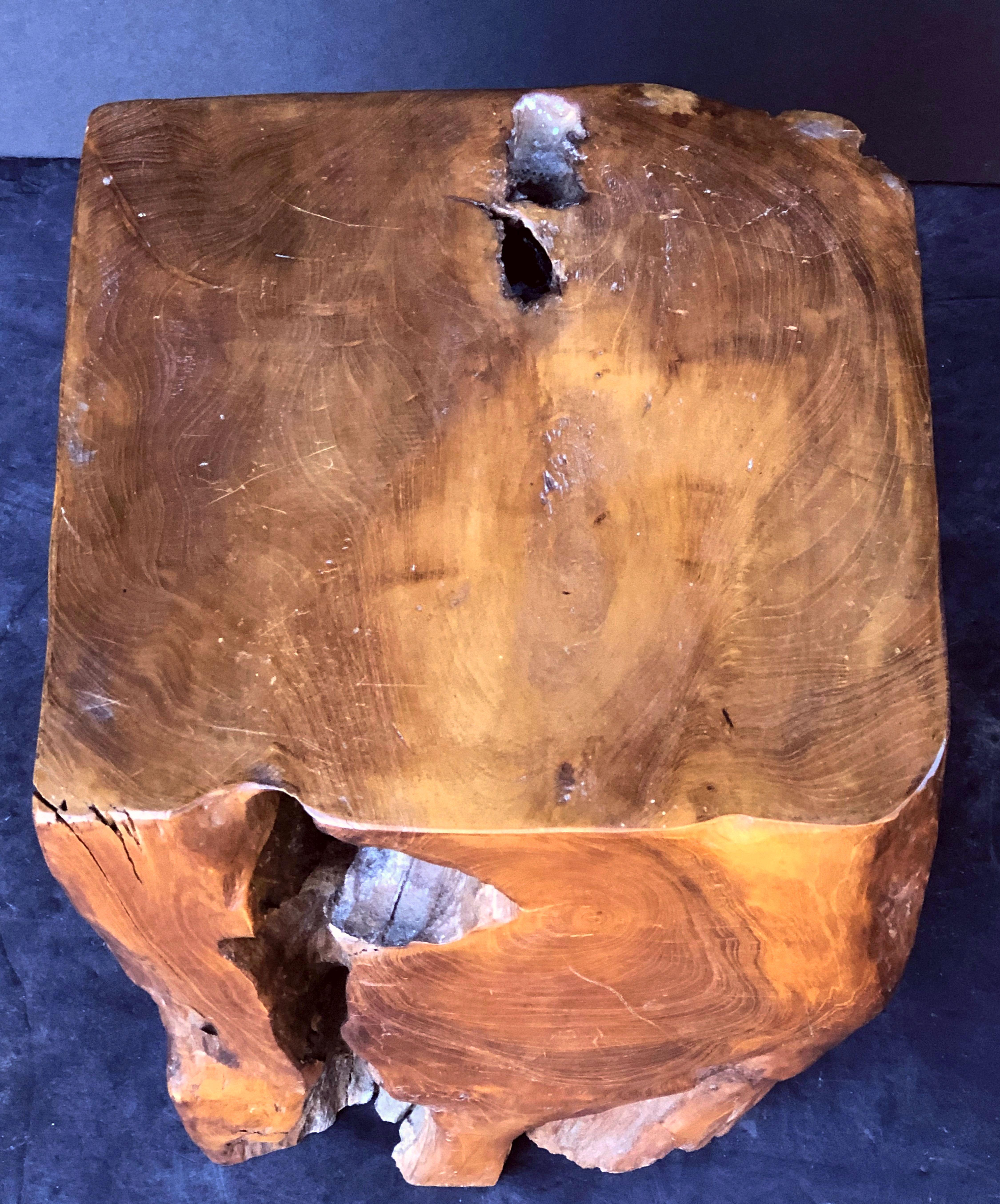 A fine rustic wood stool from England, of finely patinated naturalistic wood - Makes a great side or occasional table

Dimensions: H 15 1/2 inches x W 11 inches x D 11 inches.