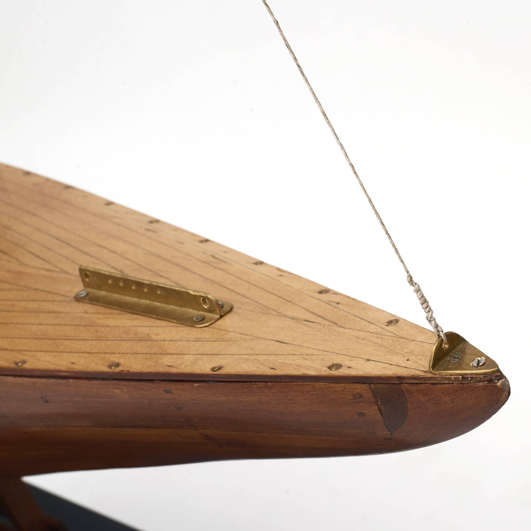 English Pond Yacht Wooden Ship Model For Sale 3