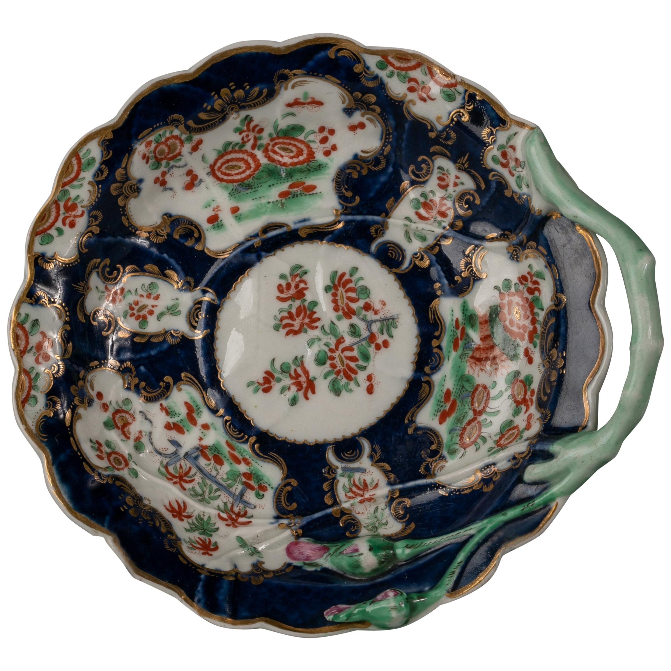 English Porcelain Blue-Scale Blind Earl Pattern Dish, Worcester, circa 1770 For Sale
