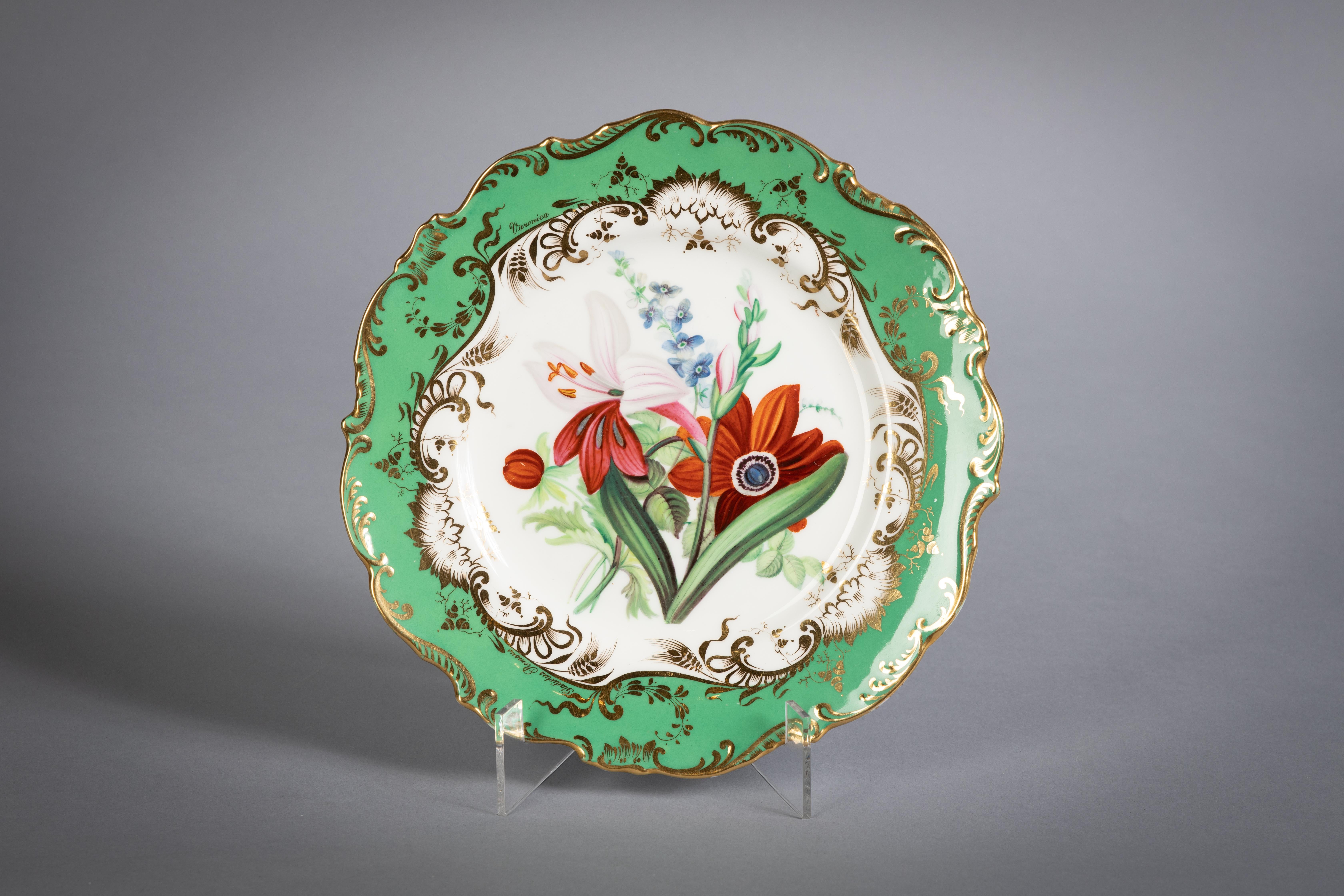 English Porcelain Botanical Dinner Service, Coalport, circa 1840 For Sale 4