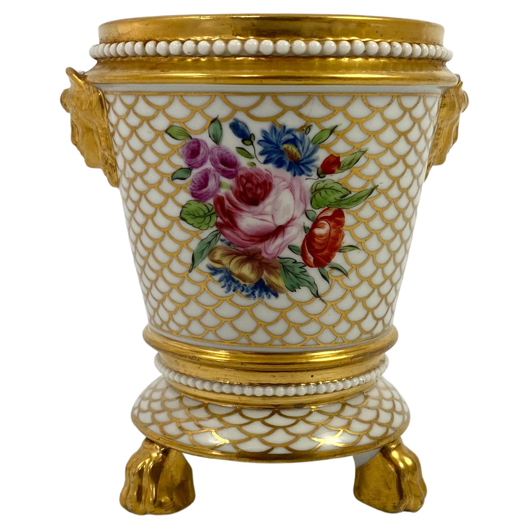 English Porcelain Cache Pot and Cover, c. 1820