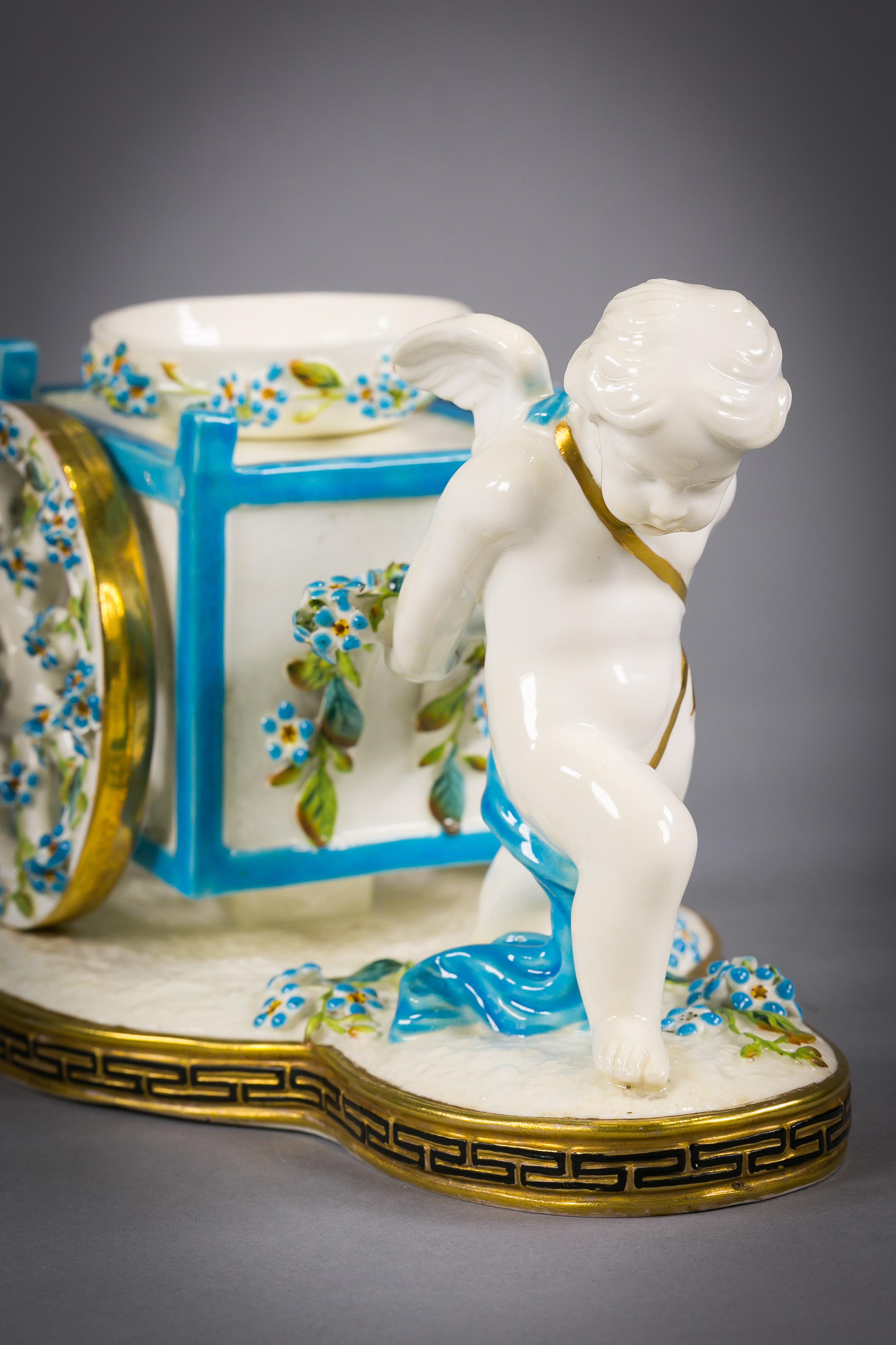 English Porcelain Cherub Inkwell, Moore, circa 1875 In Excellent Condition For Sale In New York, NY