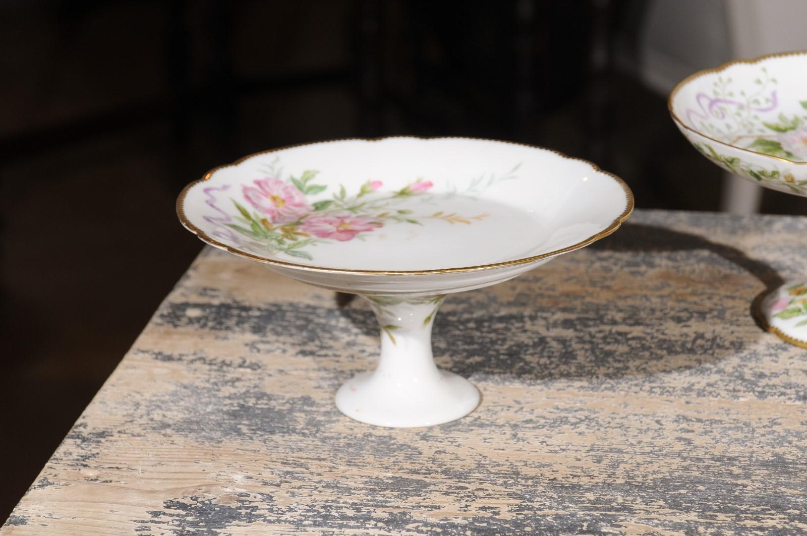 English Porcelain Compote with Pink Flowers, Purple Ribbons and Gilt Trim In Good Condition In Atlanta, GA