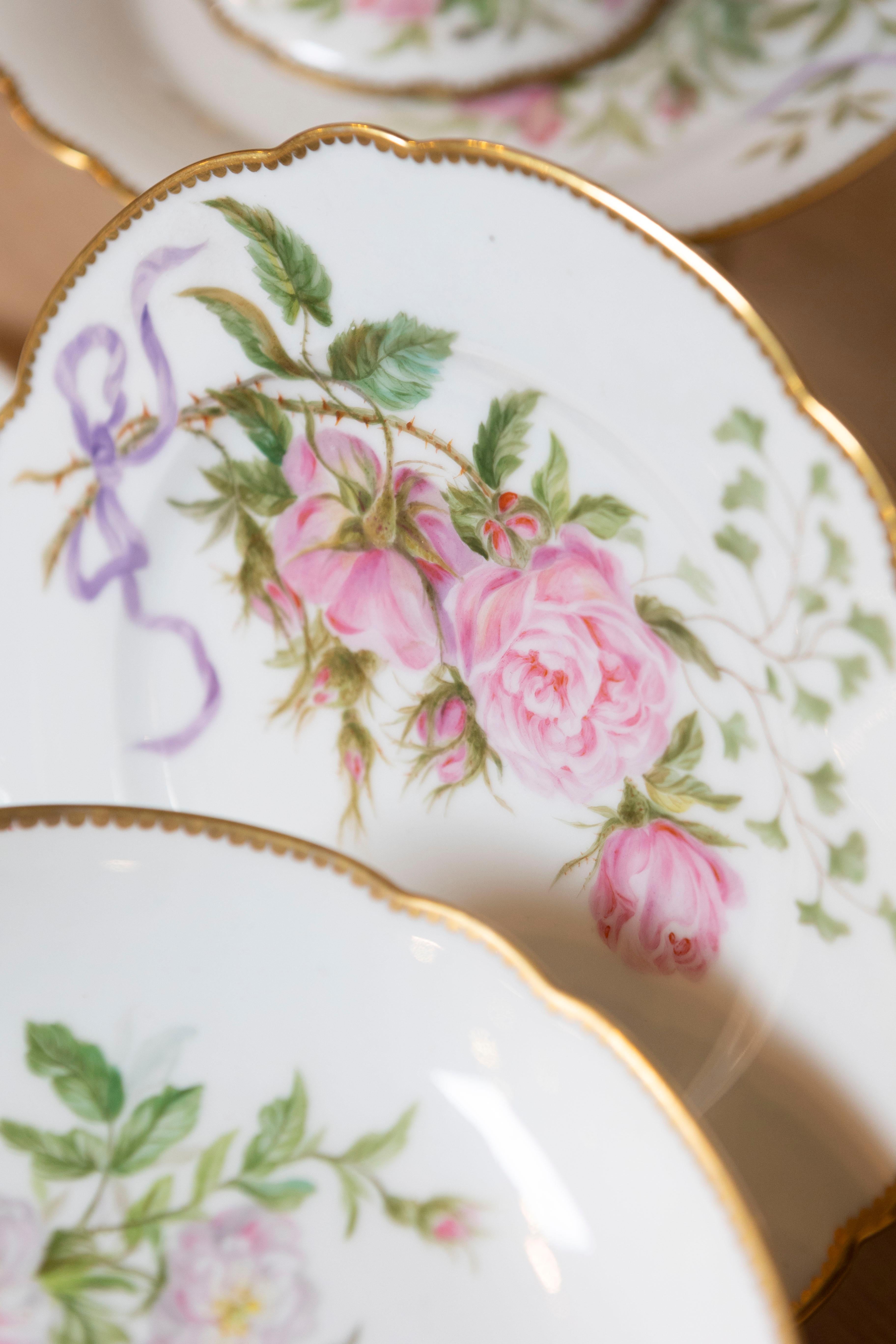 English Porcelain Compotes and Plates with Floral Décor and Gilt Trim For Sale 4