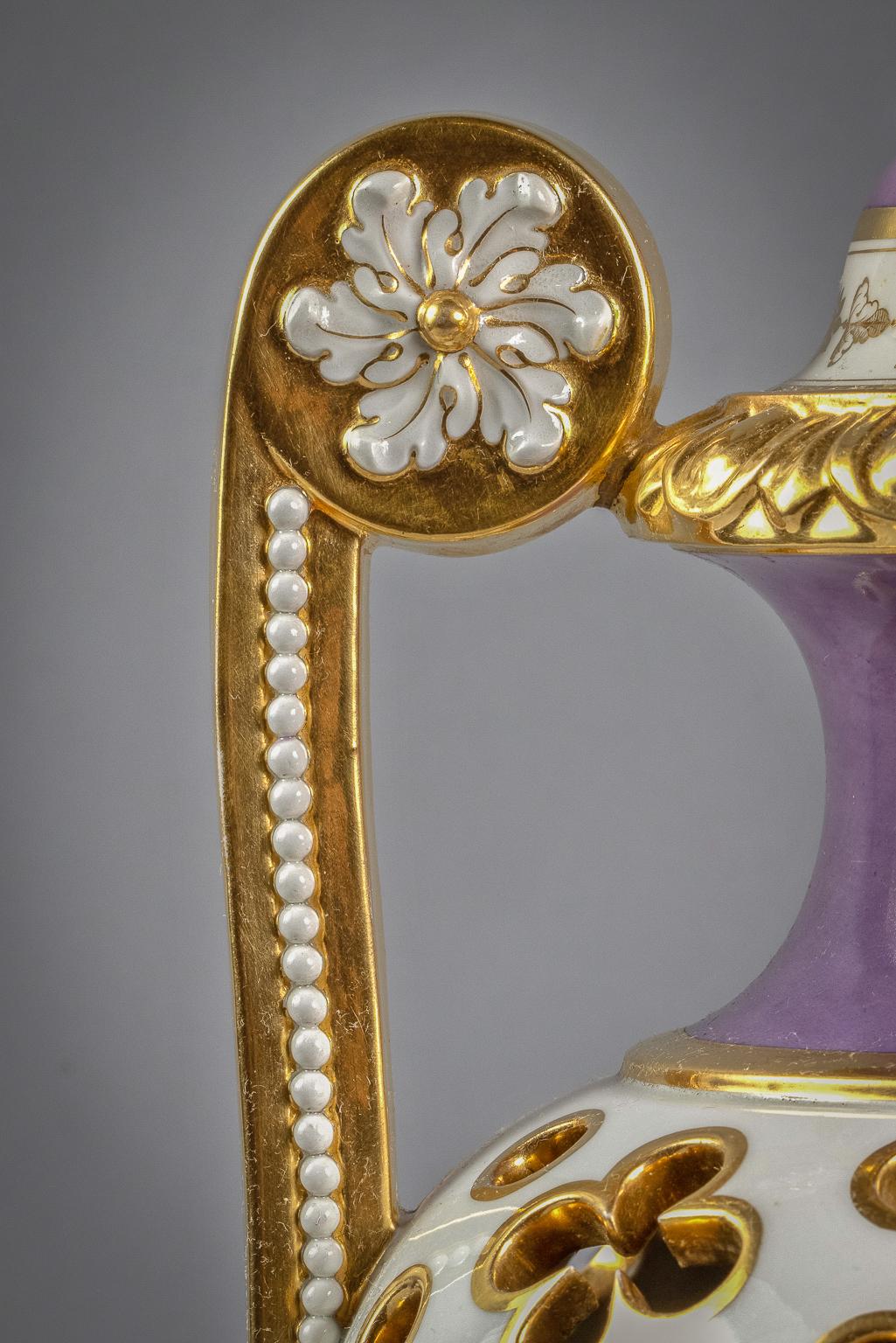 English Porcelain Covered Vase Mounted as Lamp, Flight Barr and Barr, circa 1810 In Good Condition For Sale In New York, NY