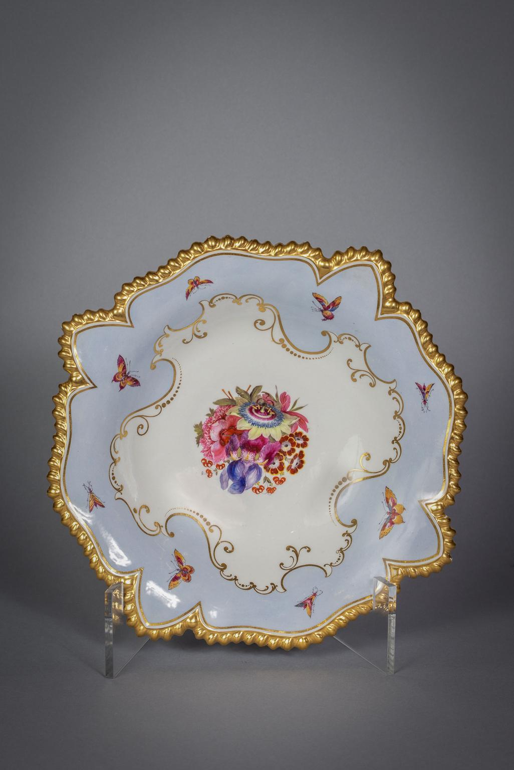 English Porcelain Footed Compote, Flight Barr and Barr, circa 1820 In Good Condition For Sale In New York, NY