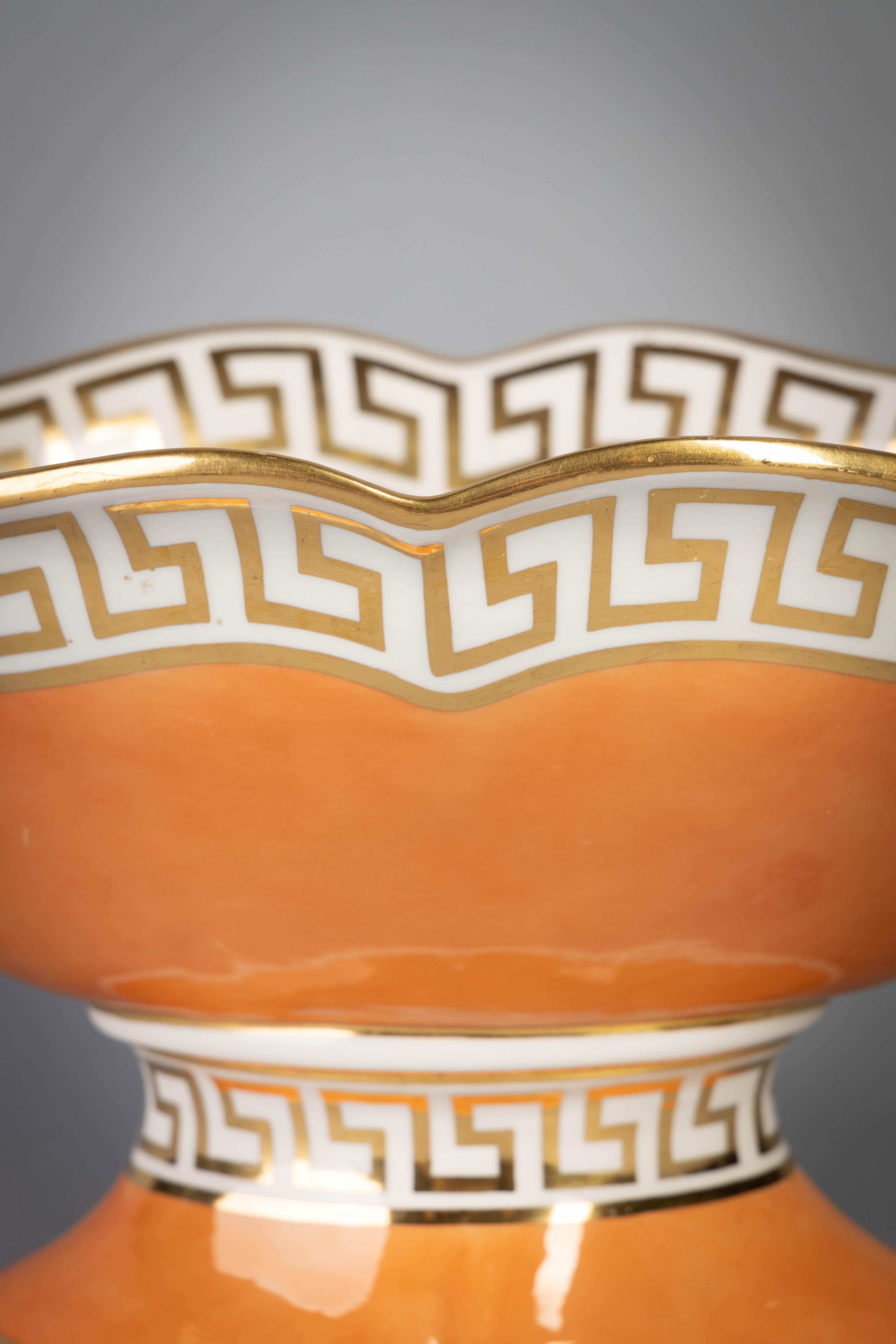 English Porcelain Orange and Gold Centerpiece, circa 1820 In Good Condition For Sale In New York, NY