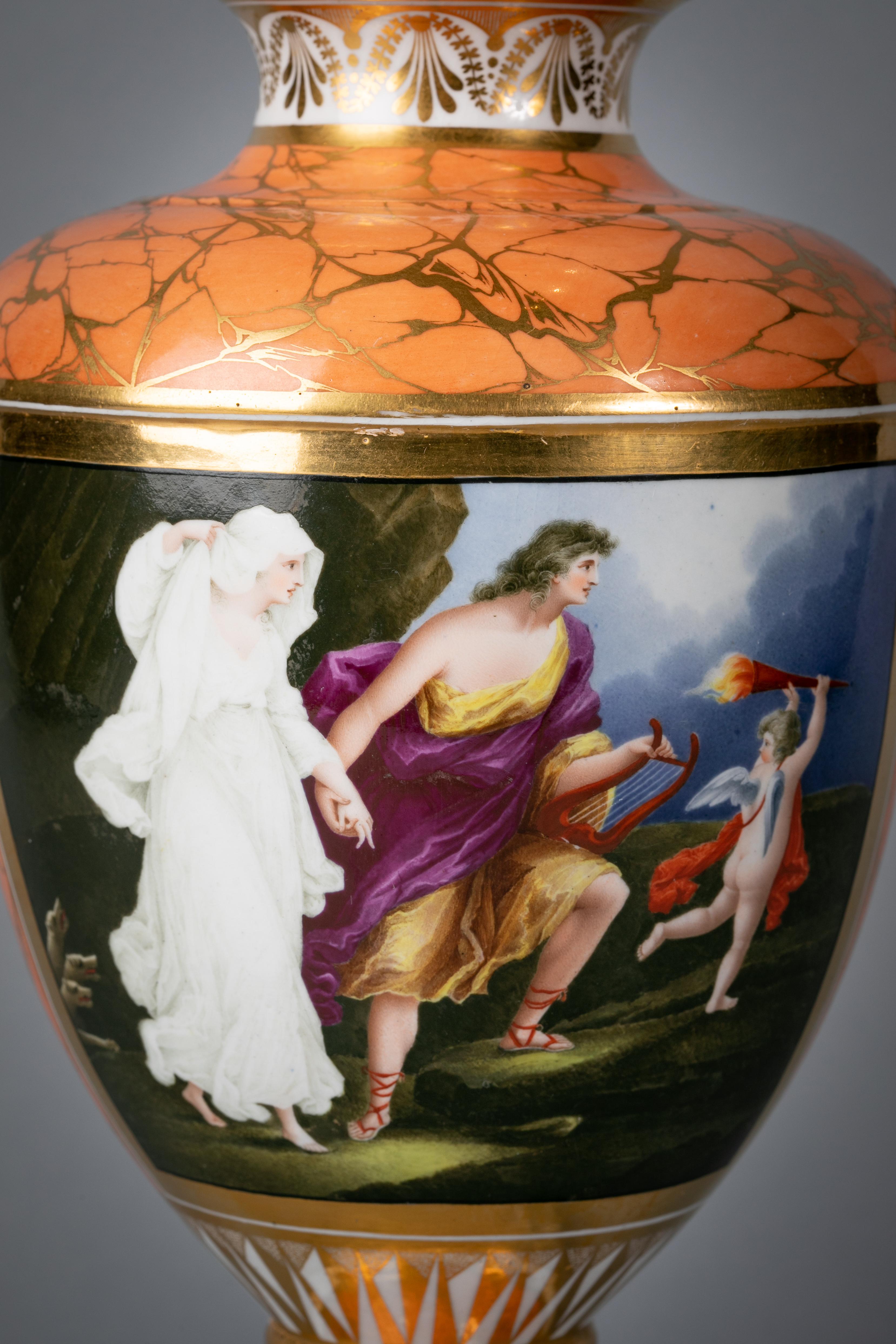 English Porcelain Orange Ground Vase, Chamberlain's Worcester, circa 1800 For Sale 1