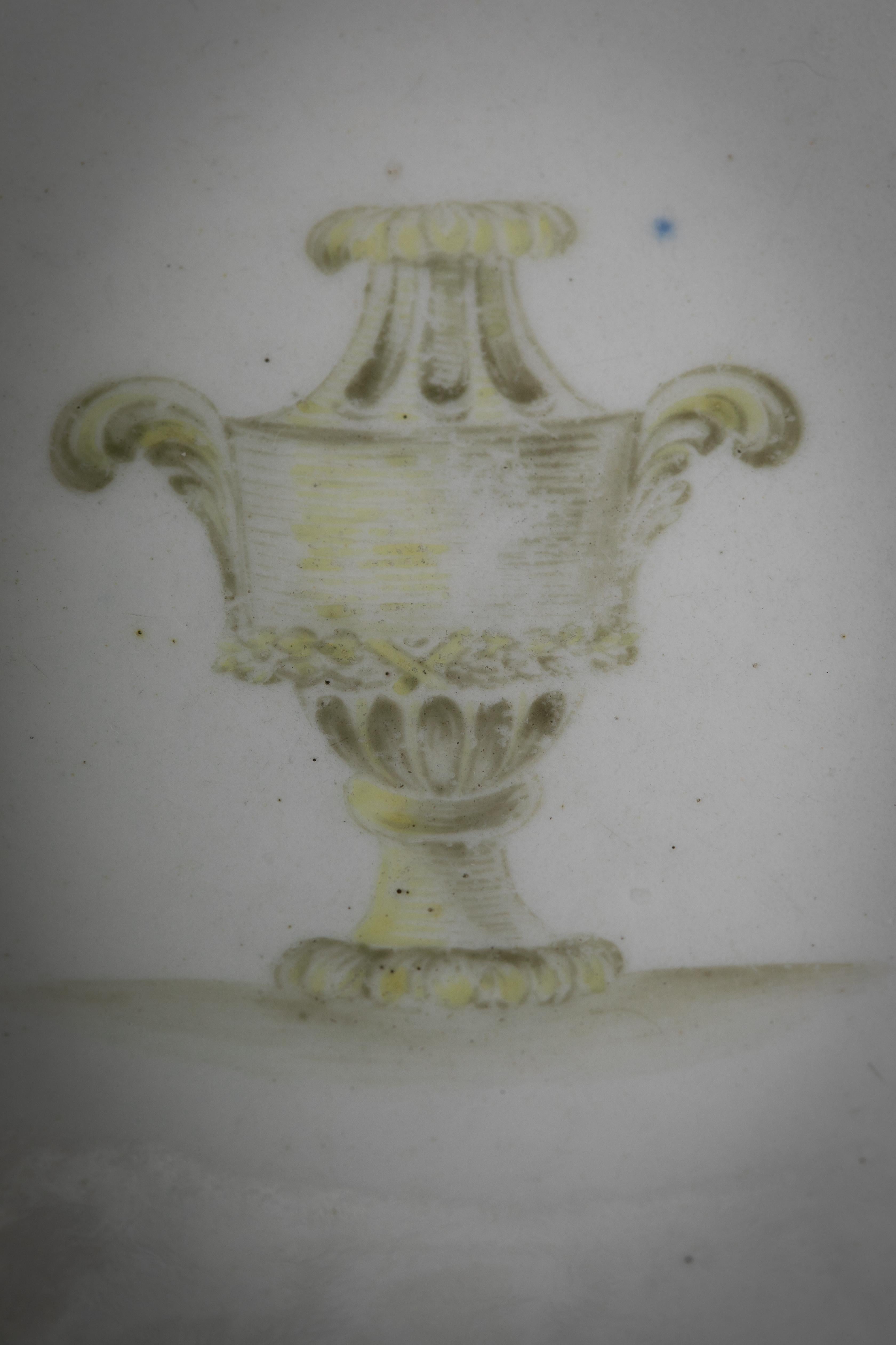 English Porcelain Part Set Tea Service, Worcester, circa 1770 For Sale 6