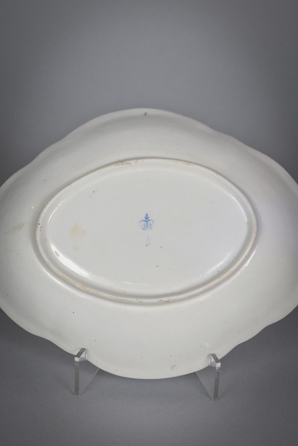 English Porcelain Sauce Tureen, Cover, Ladle and Dish, Derby, circa 1790 For Sale 3