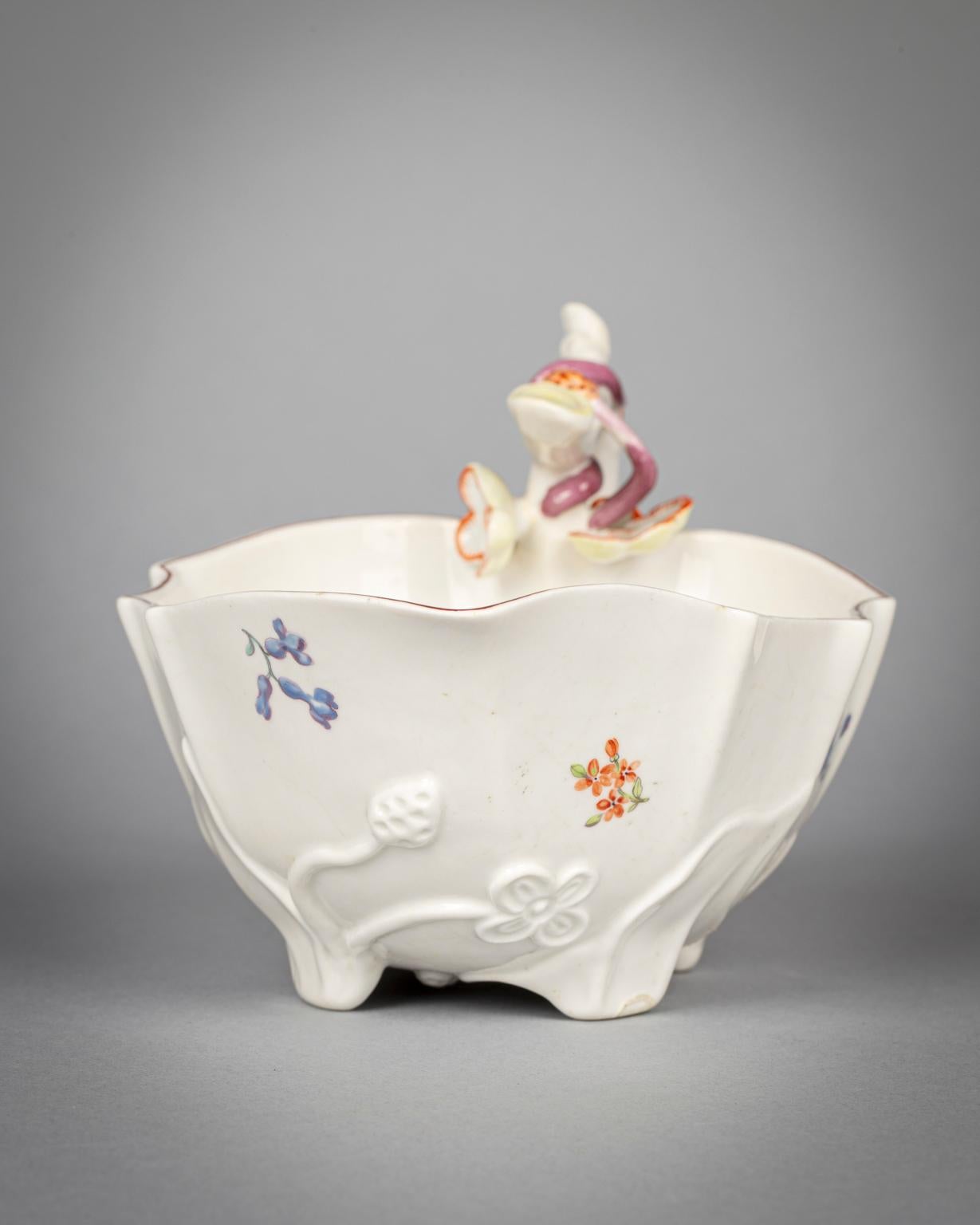 Milieu du XVIIIe siècle Soupière en porcelaine anglaise 