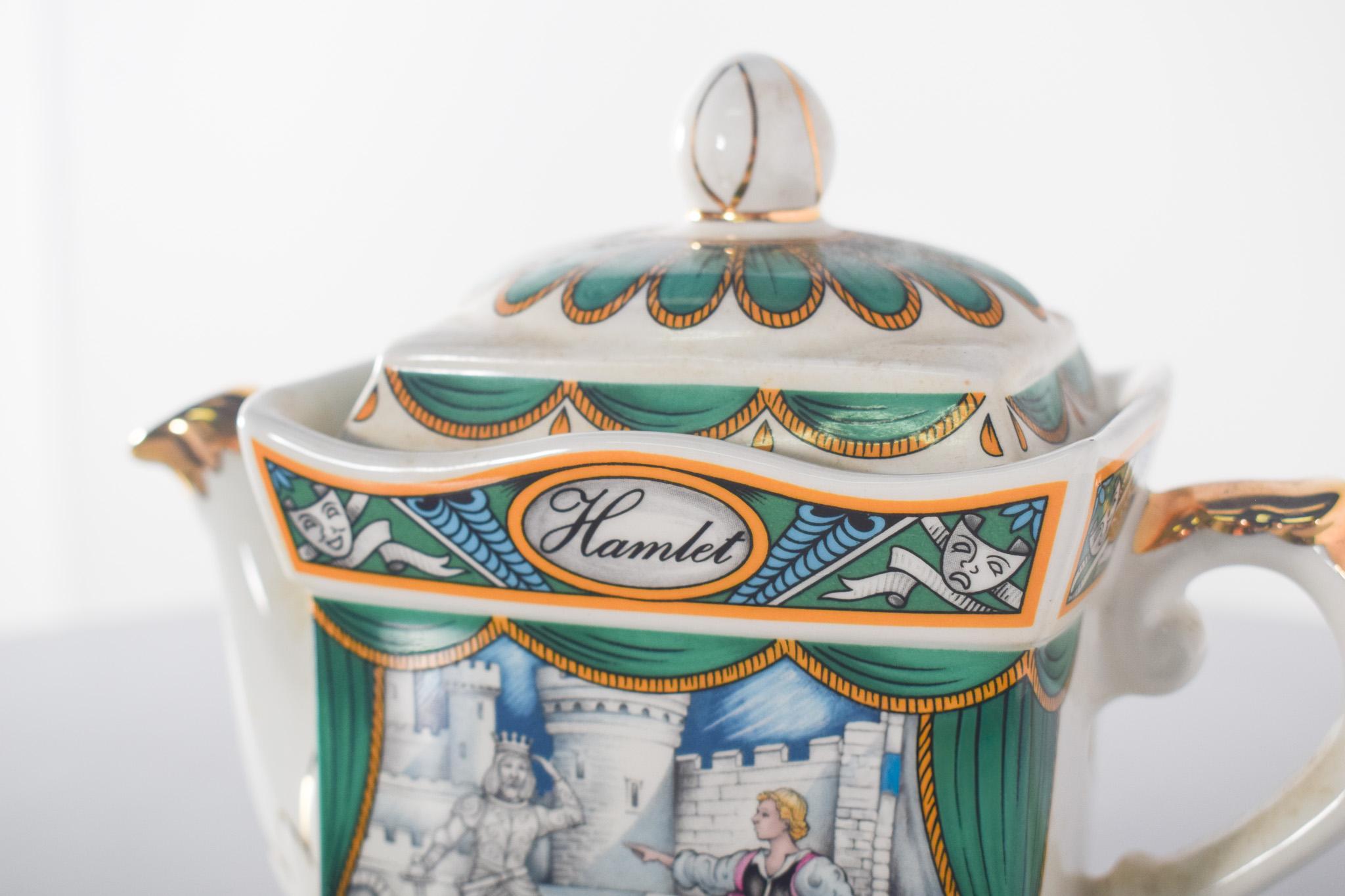 Mid-Century Modern English Porcelain Teapot Polychrome Decoration For Sale