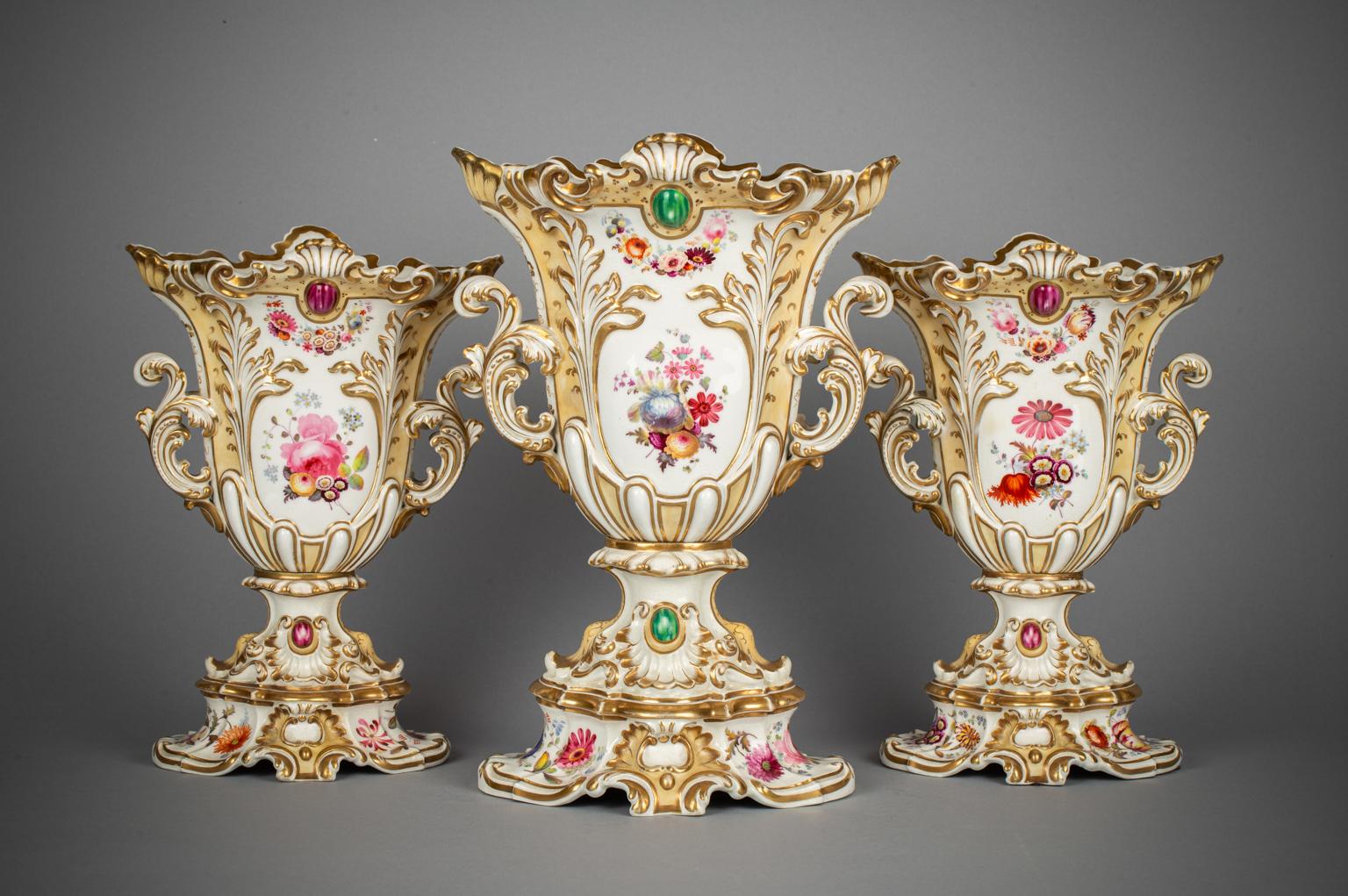 Mid-19th Century English Porcelain Three Piece Handled Garniture, circa 1840 For Sale