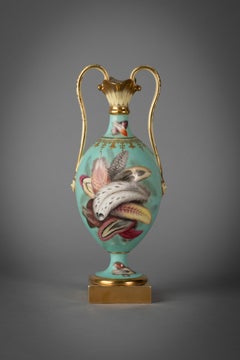 English Porcelain Two-Handled Vase with Feathers, Minton, circa 1840