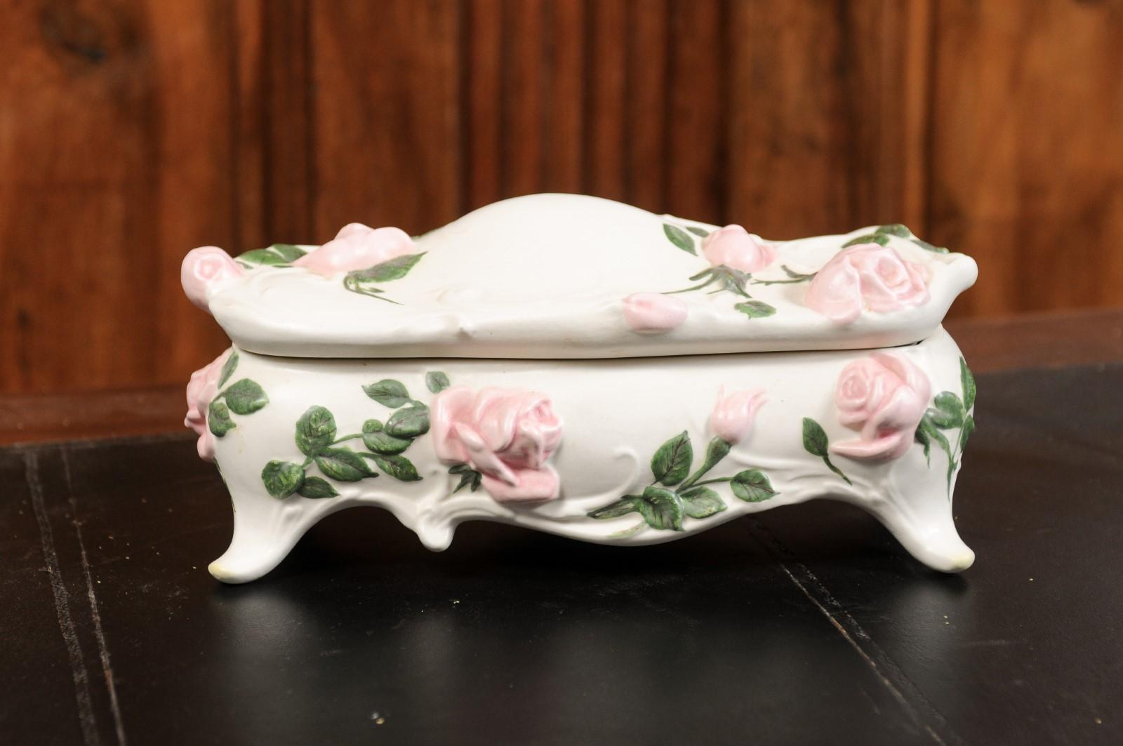 English Porcelain Vanity Lidded Box with Pink Painted Roses and Scrolling Feet 2