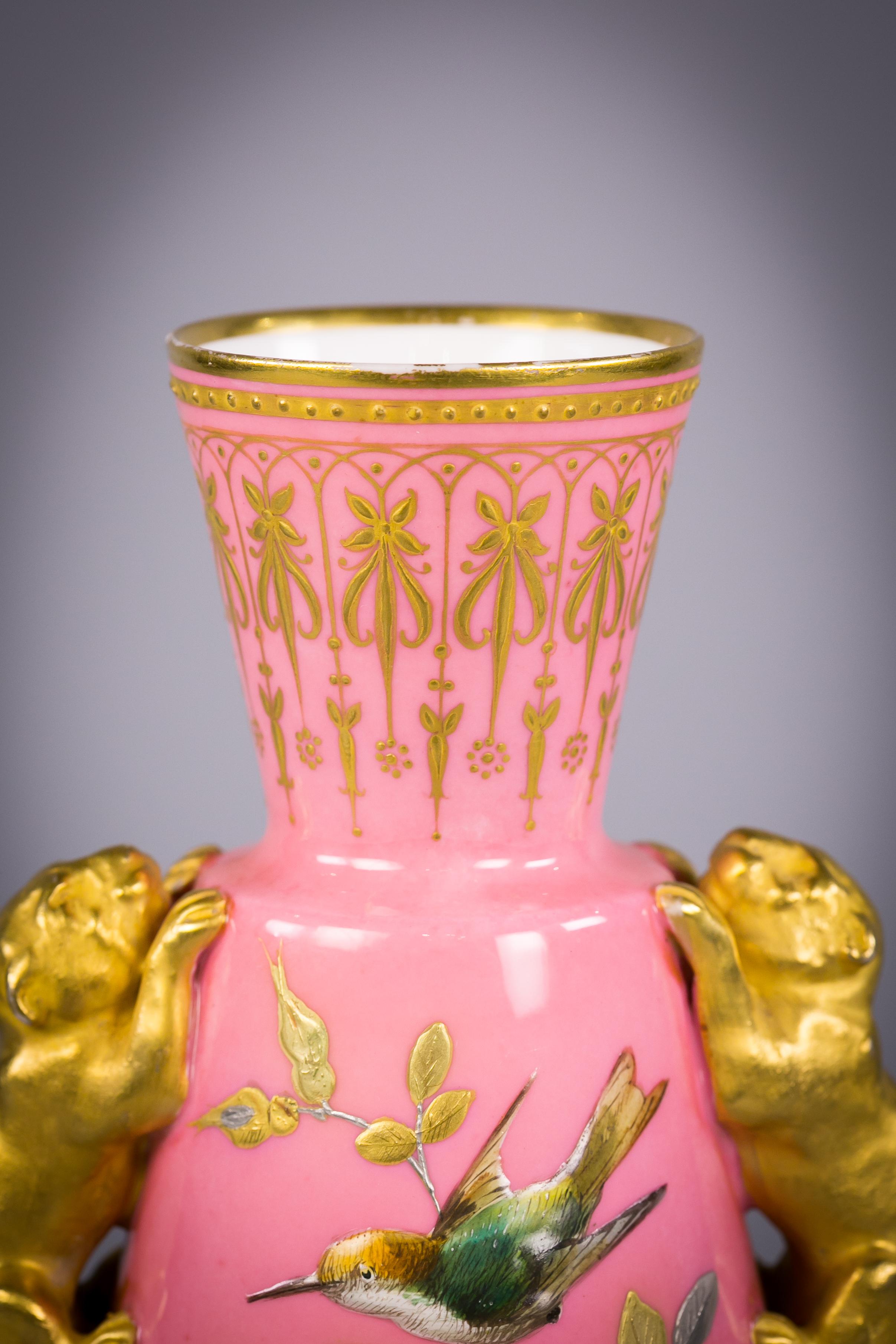 English Porcelain Vase, Derby Crown, circa 1890 In Excellent Condition For Sale In New York, NY