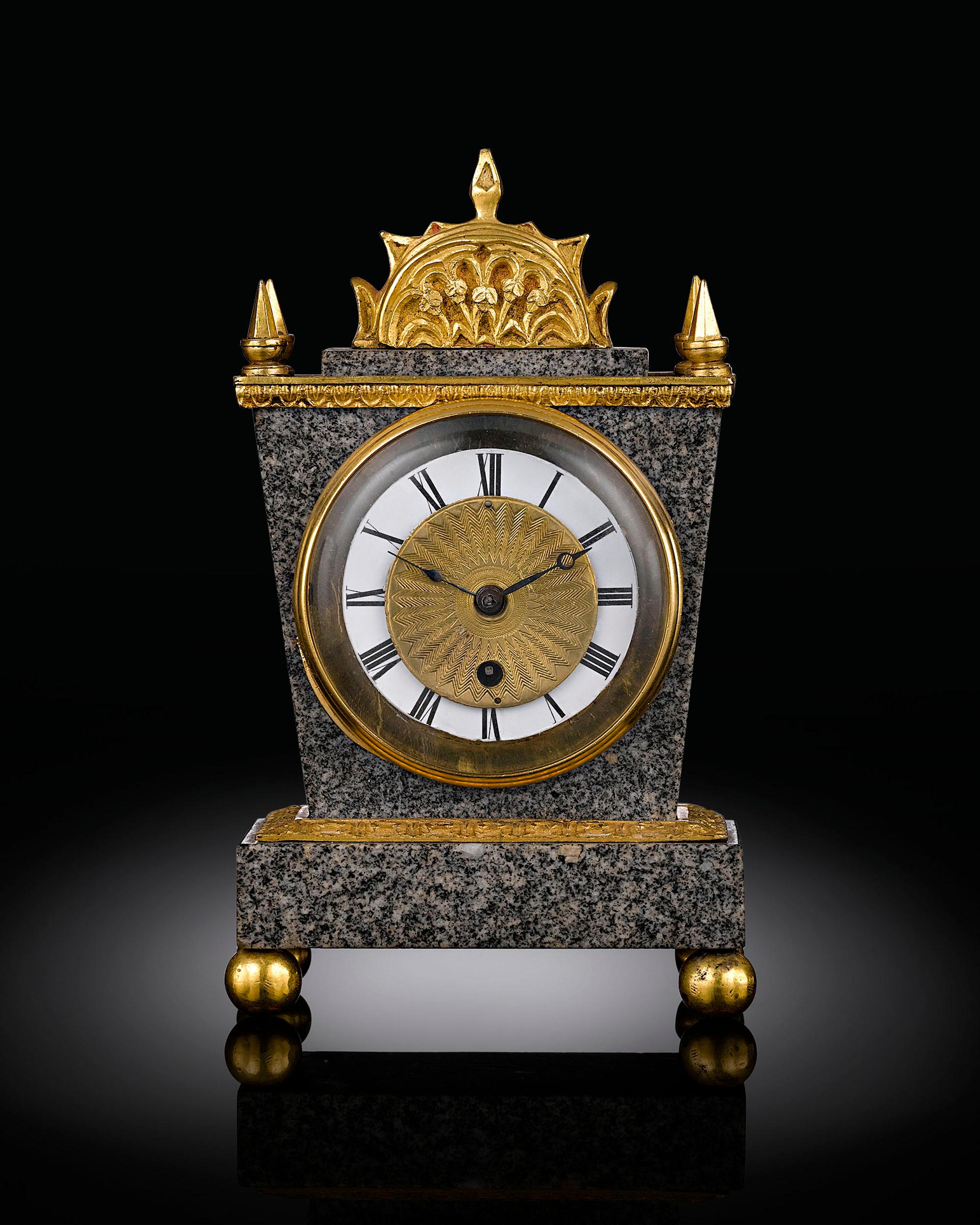 Anglais Horloge anglaise en porphyre par Ellicott  en vente