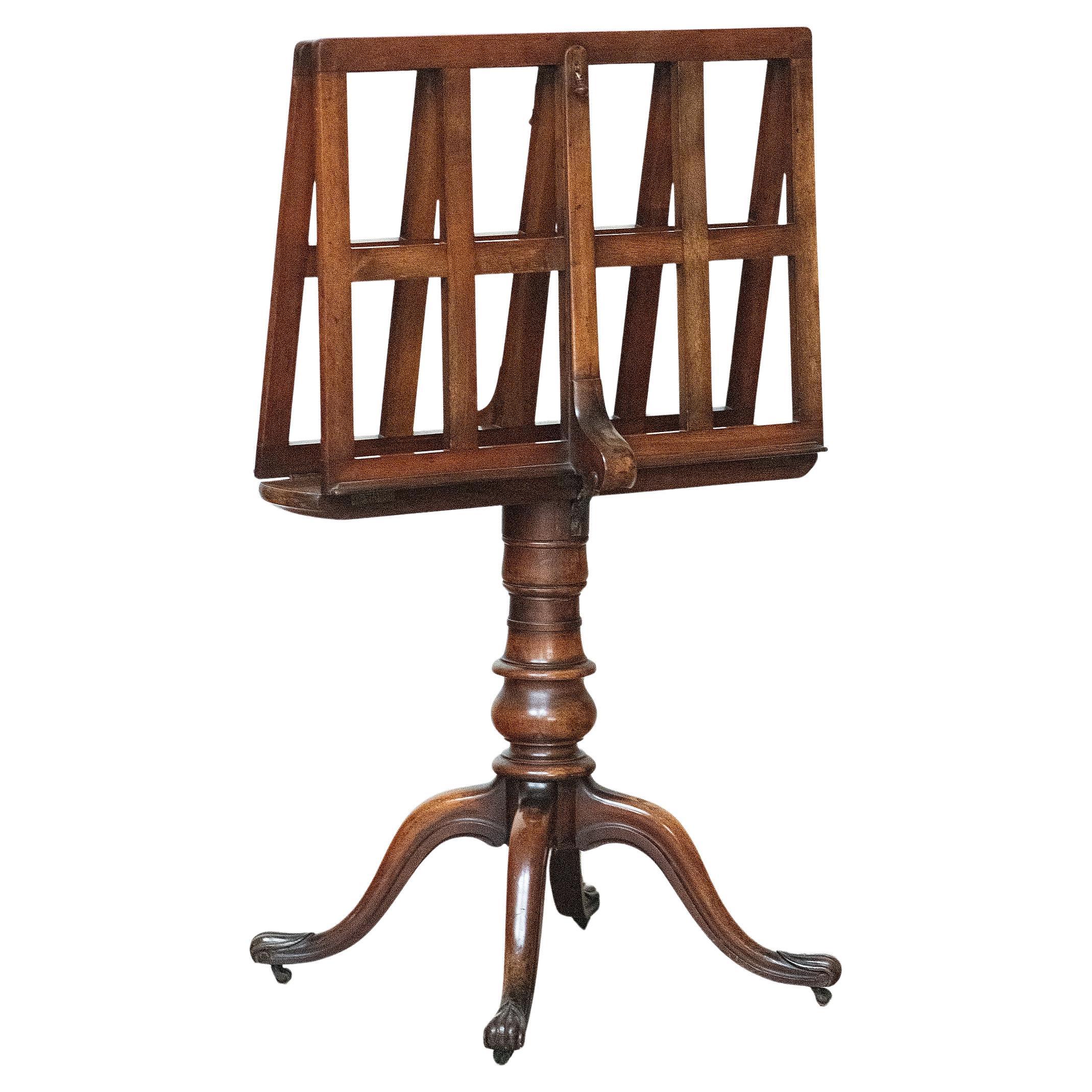 English Portfolio or Art Folio Stand of Turned Walnut on Pedestal Base For Sale