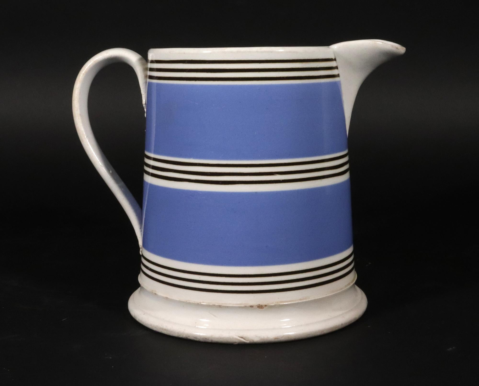Georgien Poterie Anglaise Pichet Bleu Bandé Mocha en vente