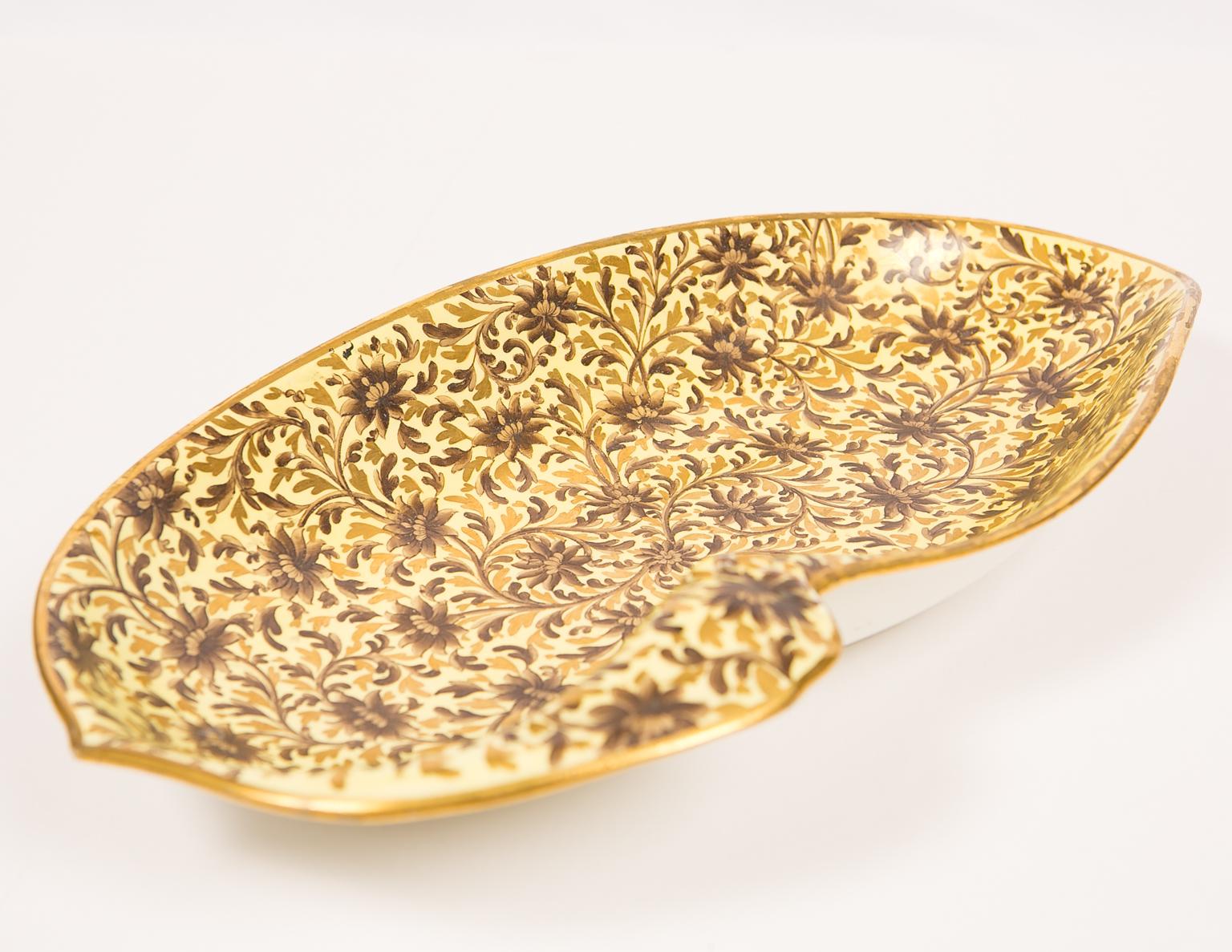 19th Century Antique English Pottery Shell Shaped Dish with Yellow Ground Made circa 1820 For Sale