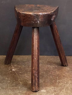 English Primitive or Rustic Three-Legged Milking Stool of Oak