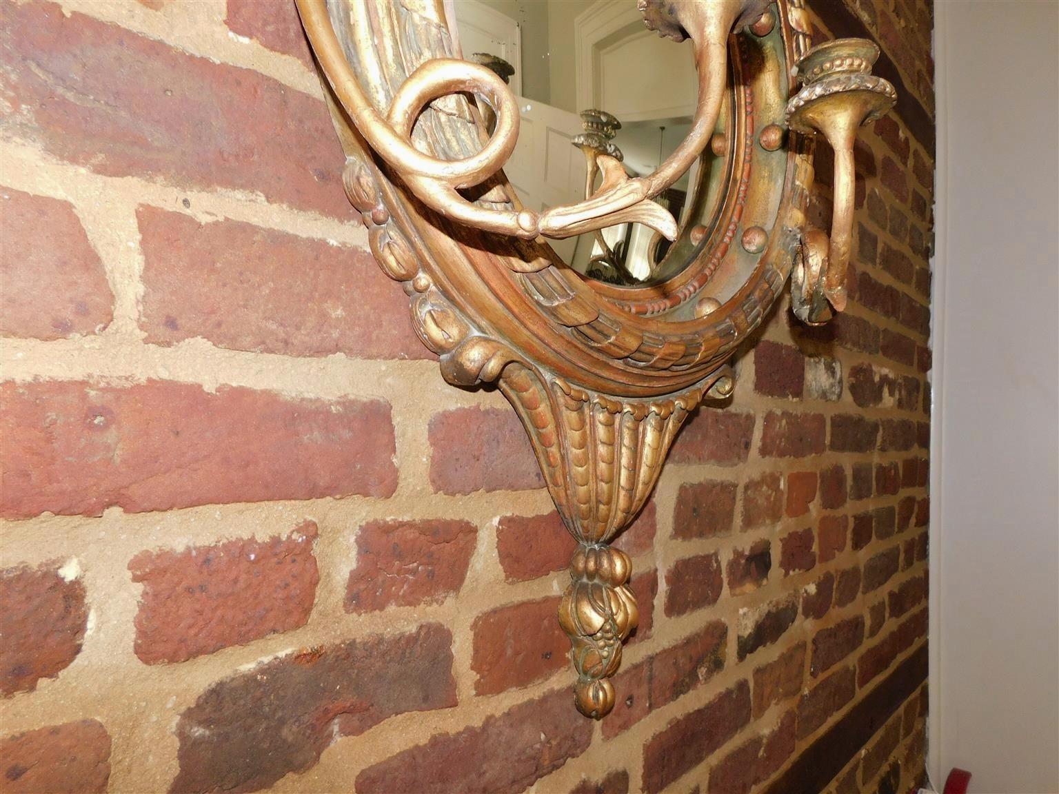 English Prince of Wales Gilt Wood Foliage Girandole Convex Wall Mirror, C. 1810 en venta 1