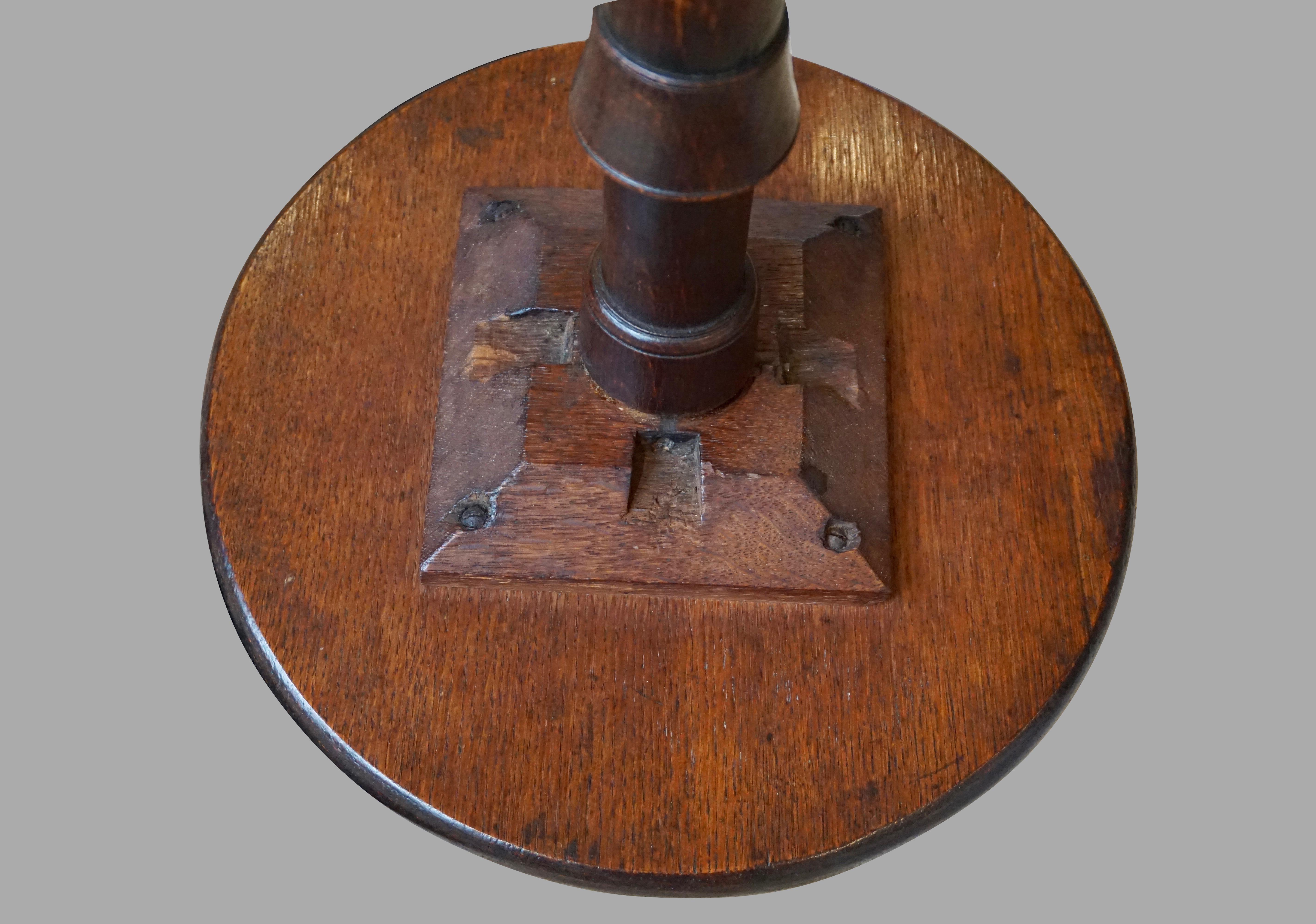 18th Century English Provincial Georgian Oak Candle Stand with Tripod Base