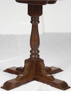 English Pub Style Round Kitchen Game Foyer Center Table