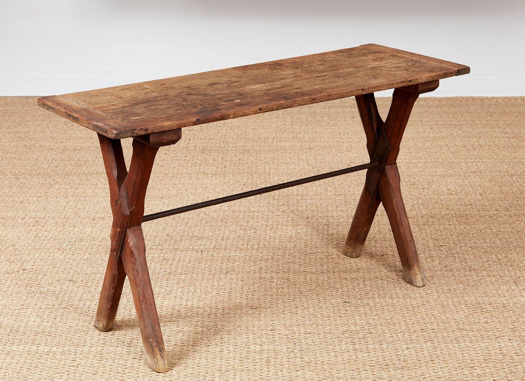 19th Century English Pub Table For Sale