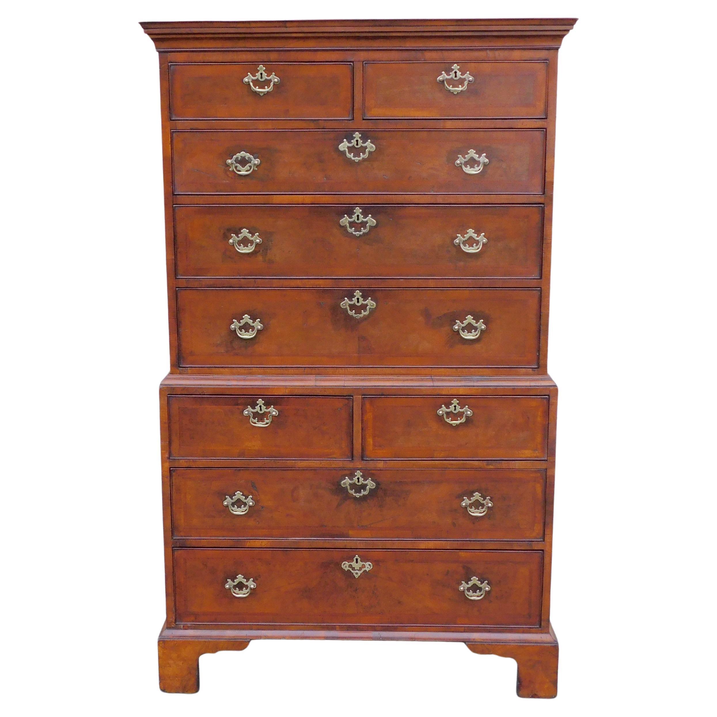 English Queen Anne Burl Walnut Graduated Chest on Chest on Bracket Feet, C. 1720