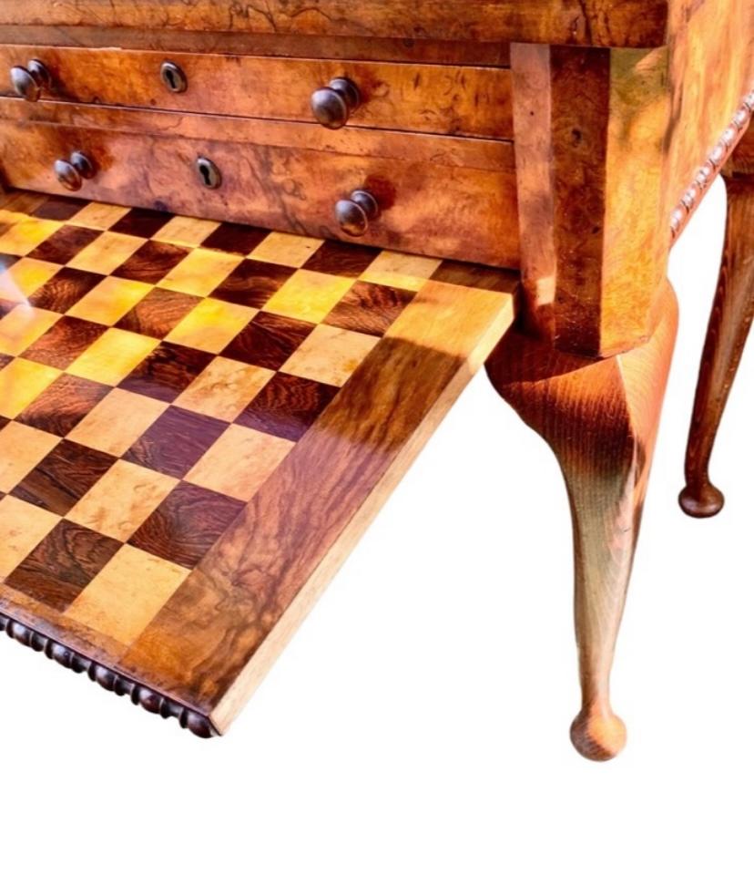 English Queen Anne Carved Walnut Work/Games Table, 19th c. In Good Condition For Sale In New Orleans, LA