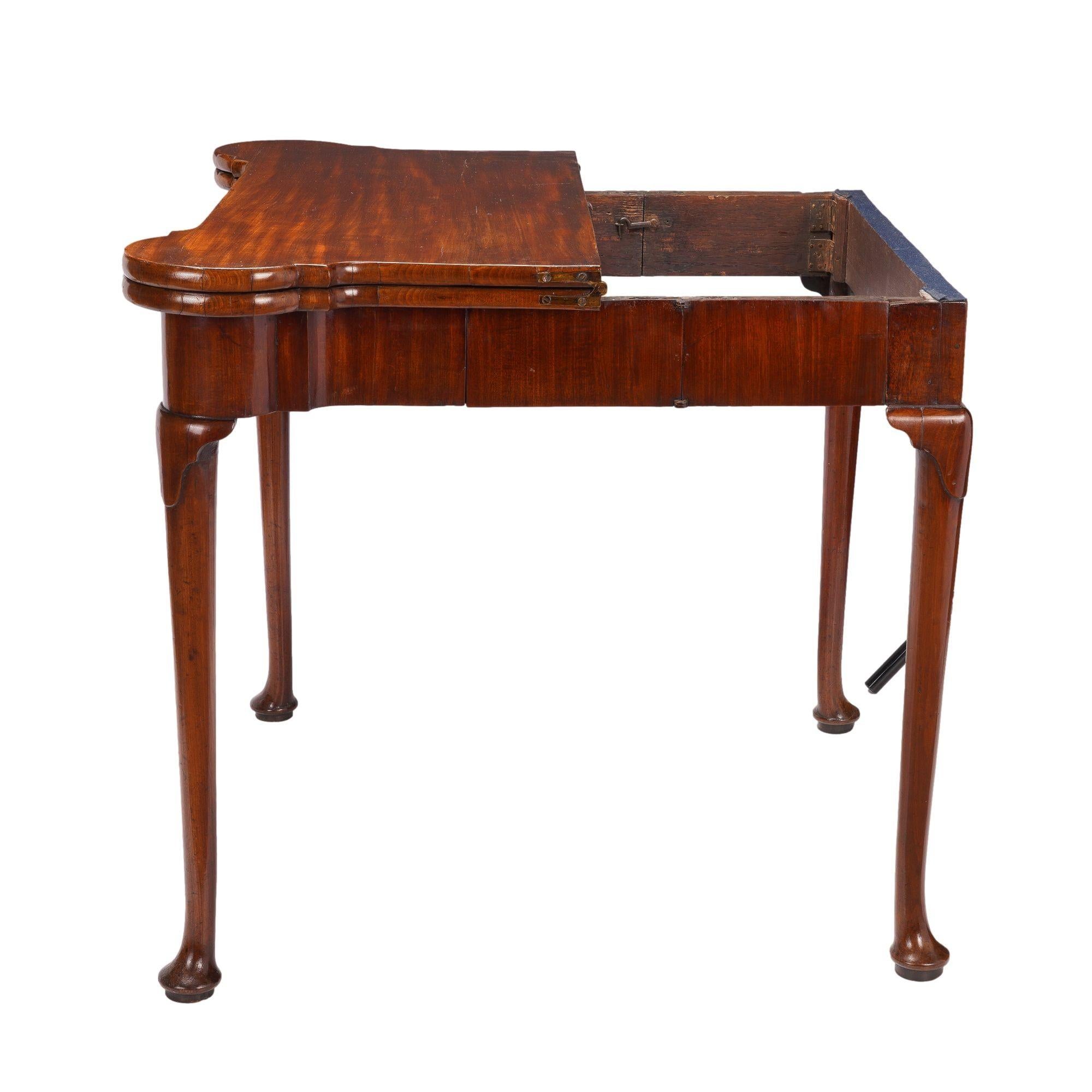 English Queen Anne Concertina Action Flip Top Game Table, c. 1725 For Sale 1